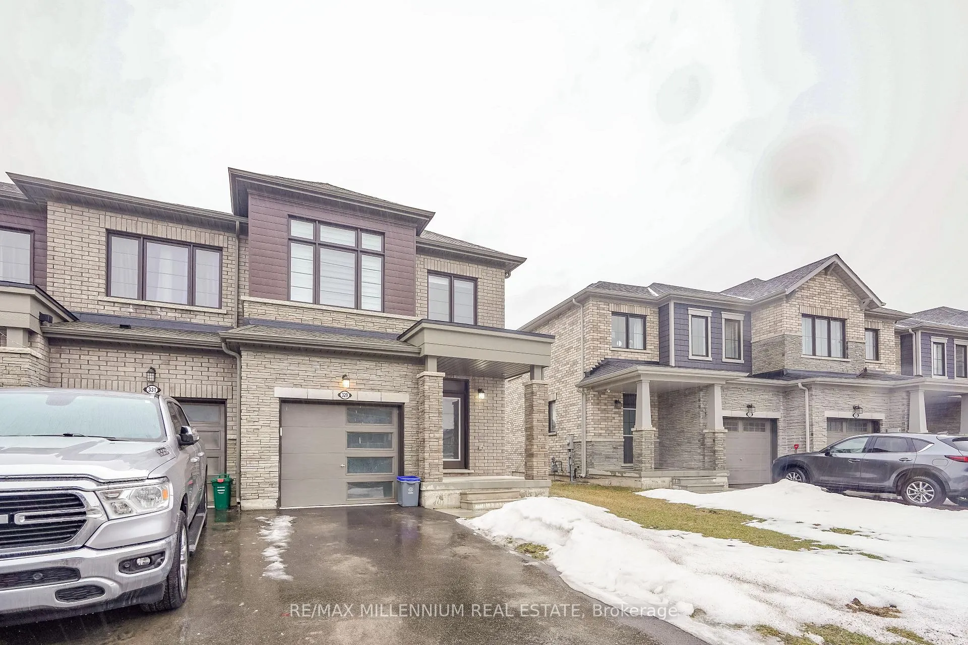 Photo 2 of 329 Vanilla Trail, Thorold, Rolling Meadows — HOMEH