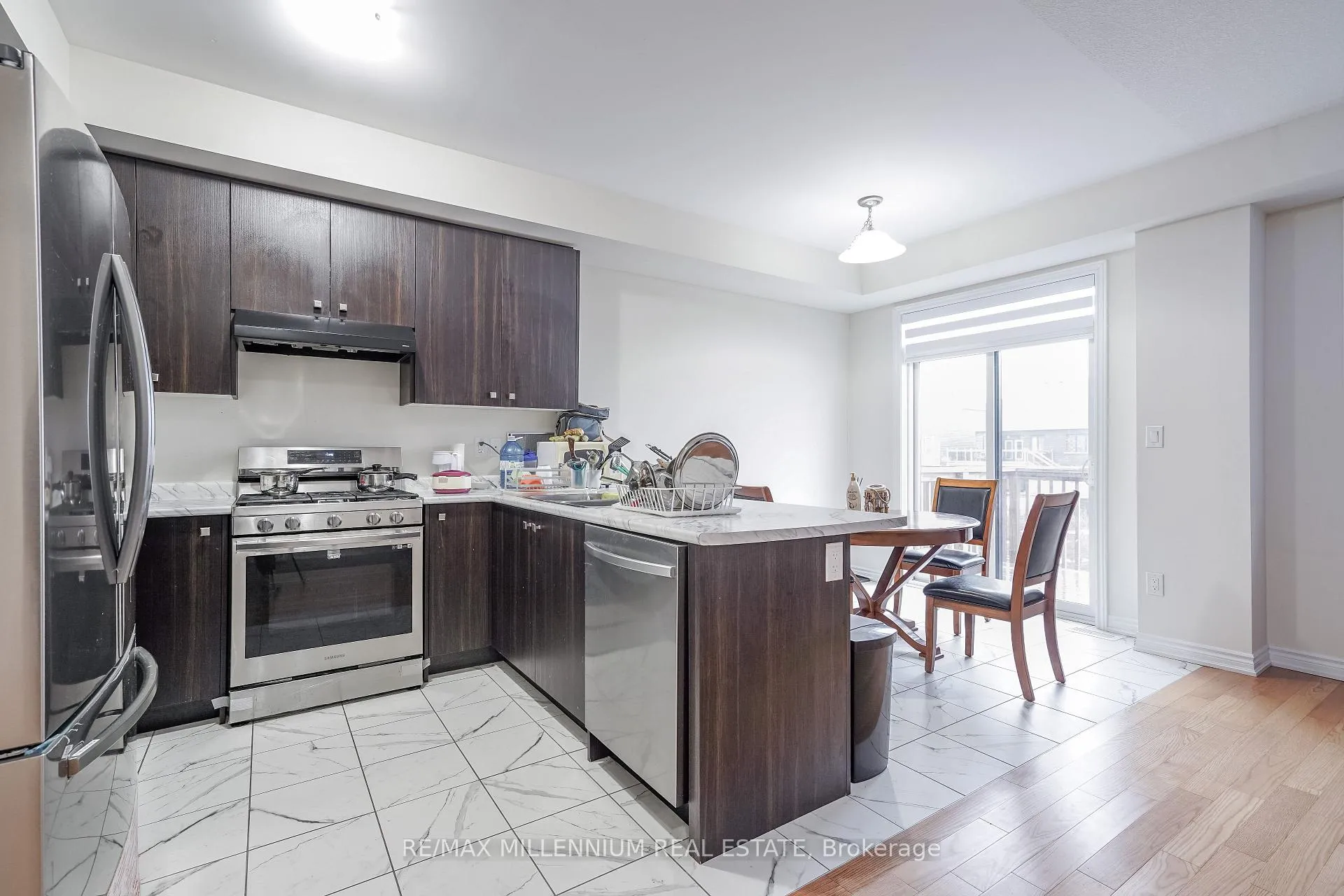Photo 18 of 329 Vanilla Trail, Thorold, Rolling Meadows — HOMEH