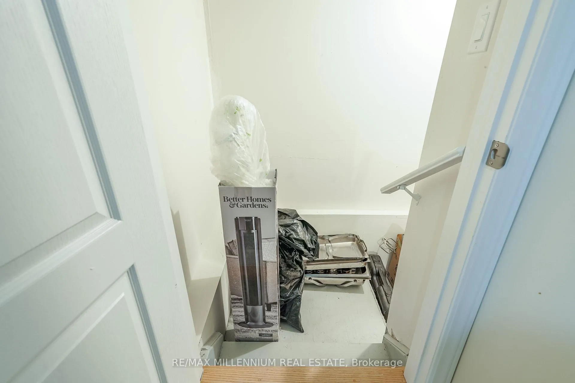 Photo 31 of 329 Vanilla Trail, Thorold, Rolling Meadows — HOMEH