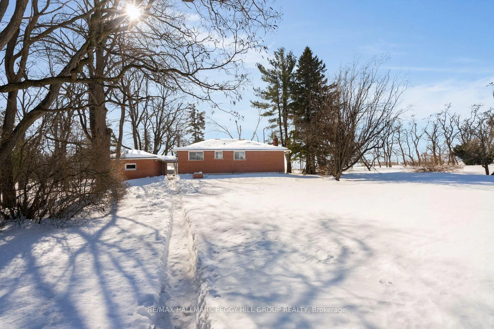 Photo 12 of 1646 Big Bay Point Road, Innisfil, Rural Innisfil — HOMEH