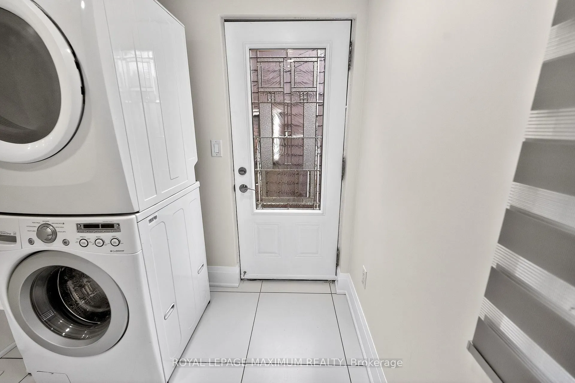 Photo 20 of 31 Campbell Avenue, Hamilton, Crown Point — HOMEH