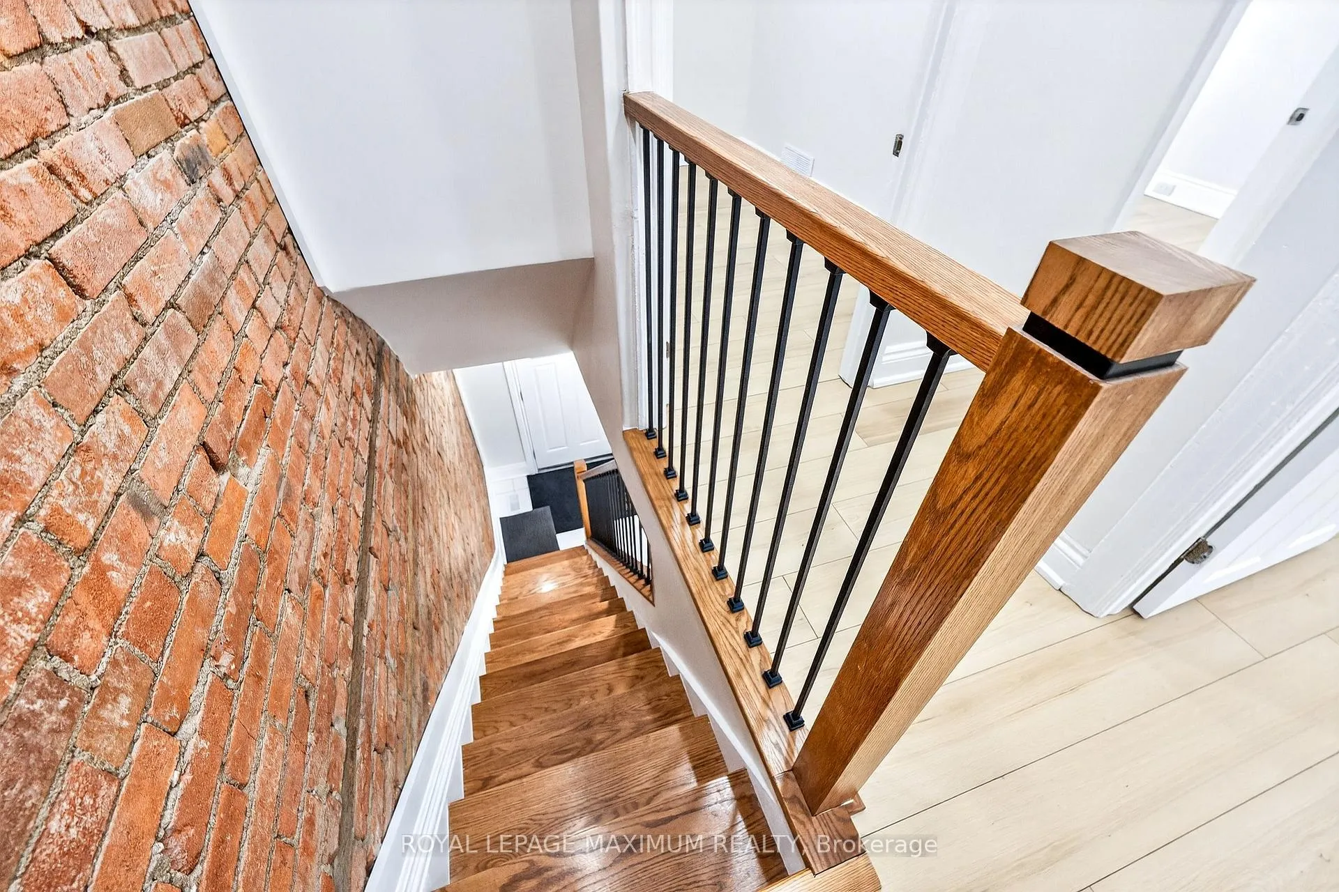 Photo 25 of 31 Campbell Avenue, Hamilton, Crown Point — HOMEH
