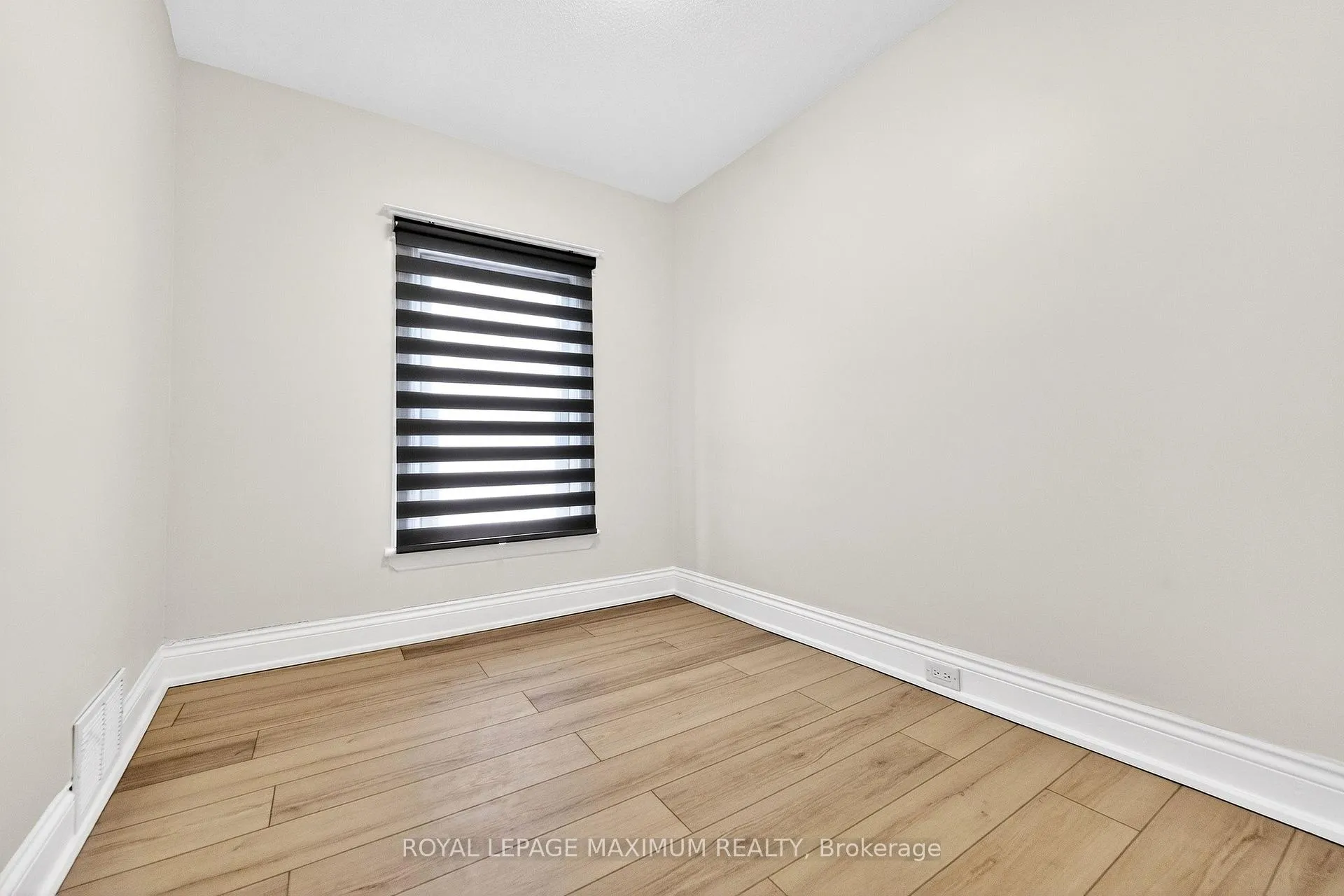Photo 31 of 31 Campbell Avenue, Hamilton, Crown Point — HOMEH