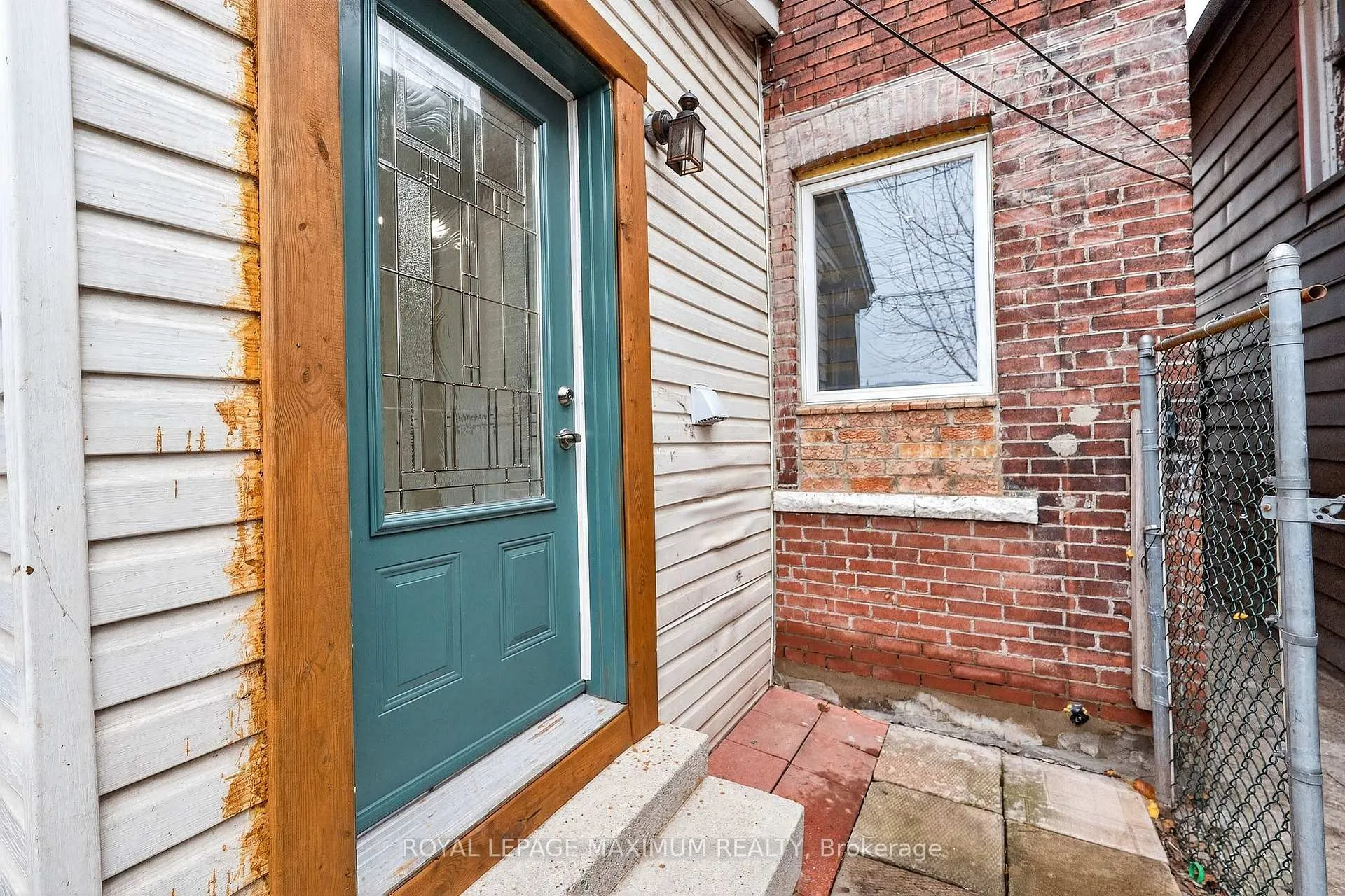Photo 37 of 31 Campbell Avenue, Hamilton, Crown Point — HOMEH