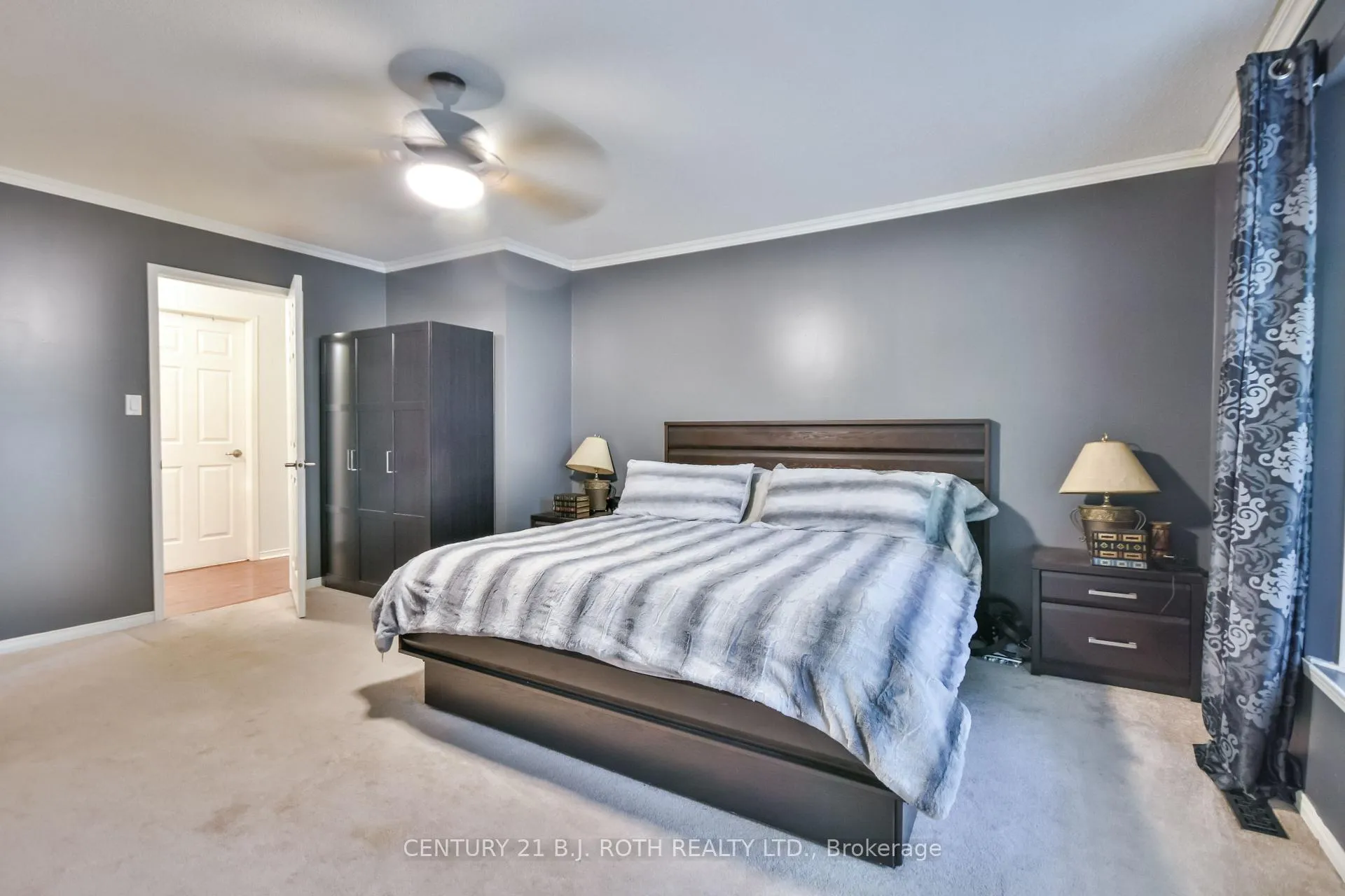 Photo 15 of 56 Monique Crescent, Barrie, East Bayfield — HOMEH