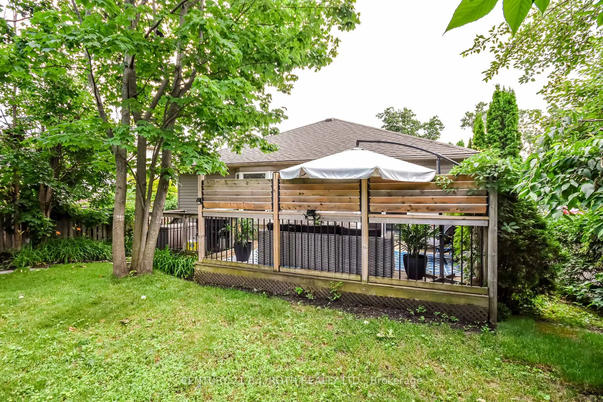 Photo 29 of 56 Monique Crescent, Barrie, East Bayfield — HOMEH