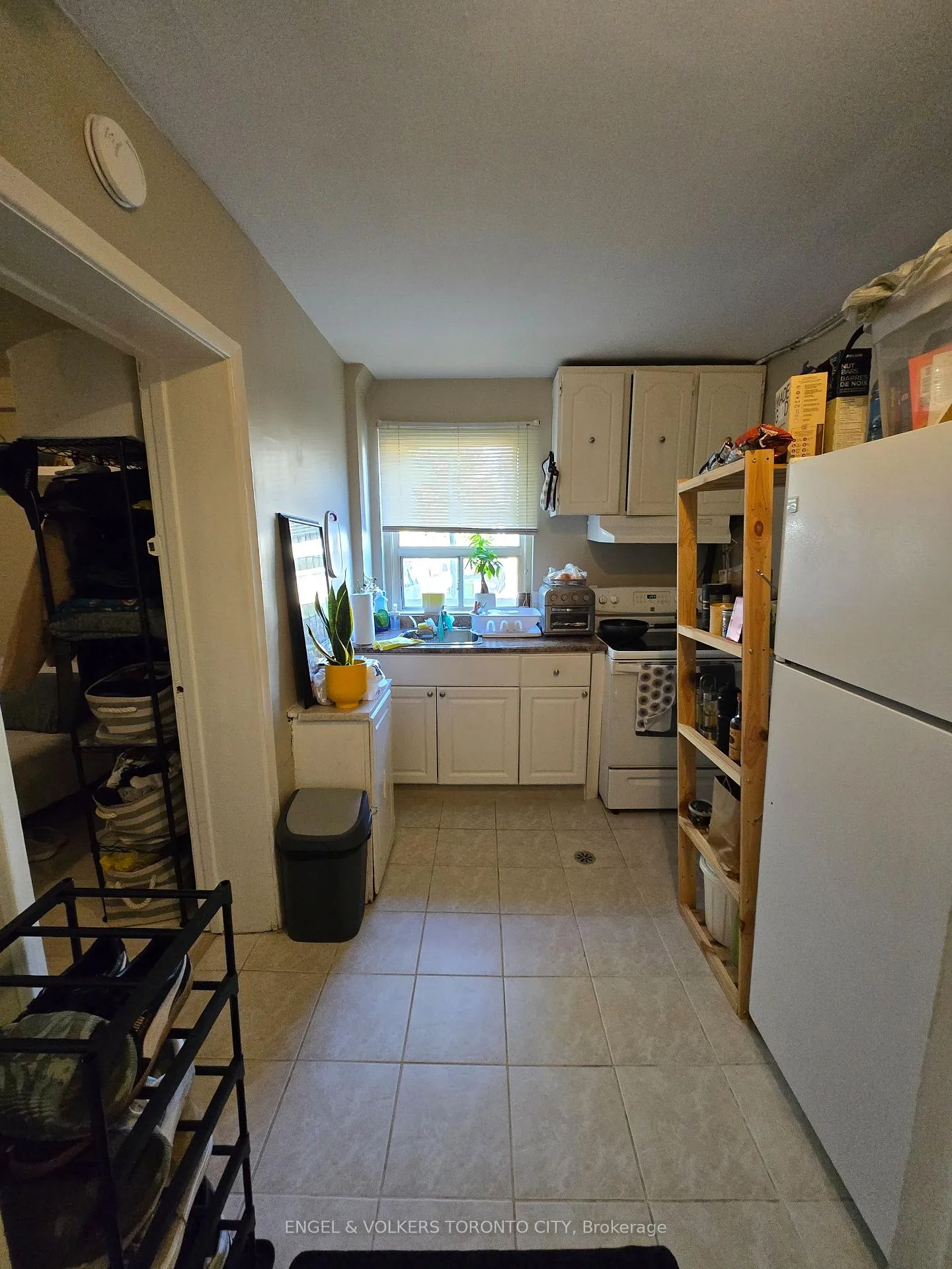 Photo 4 of Unit 1C, 45 Leduc Drive N, Etobicoke, Rexdale-Kipling — HOMEH