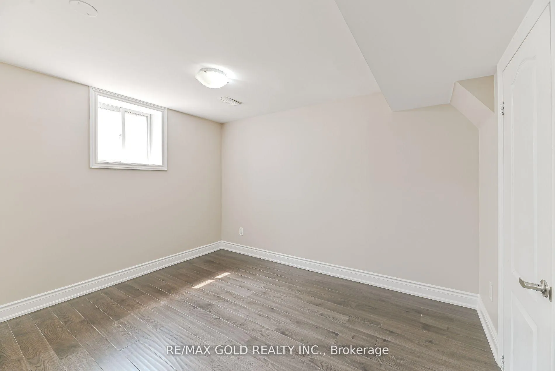 Photo 27 of 45 Treeline Boulevard, Brampton, Vales of Castlemore — HOMEH