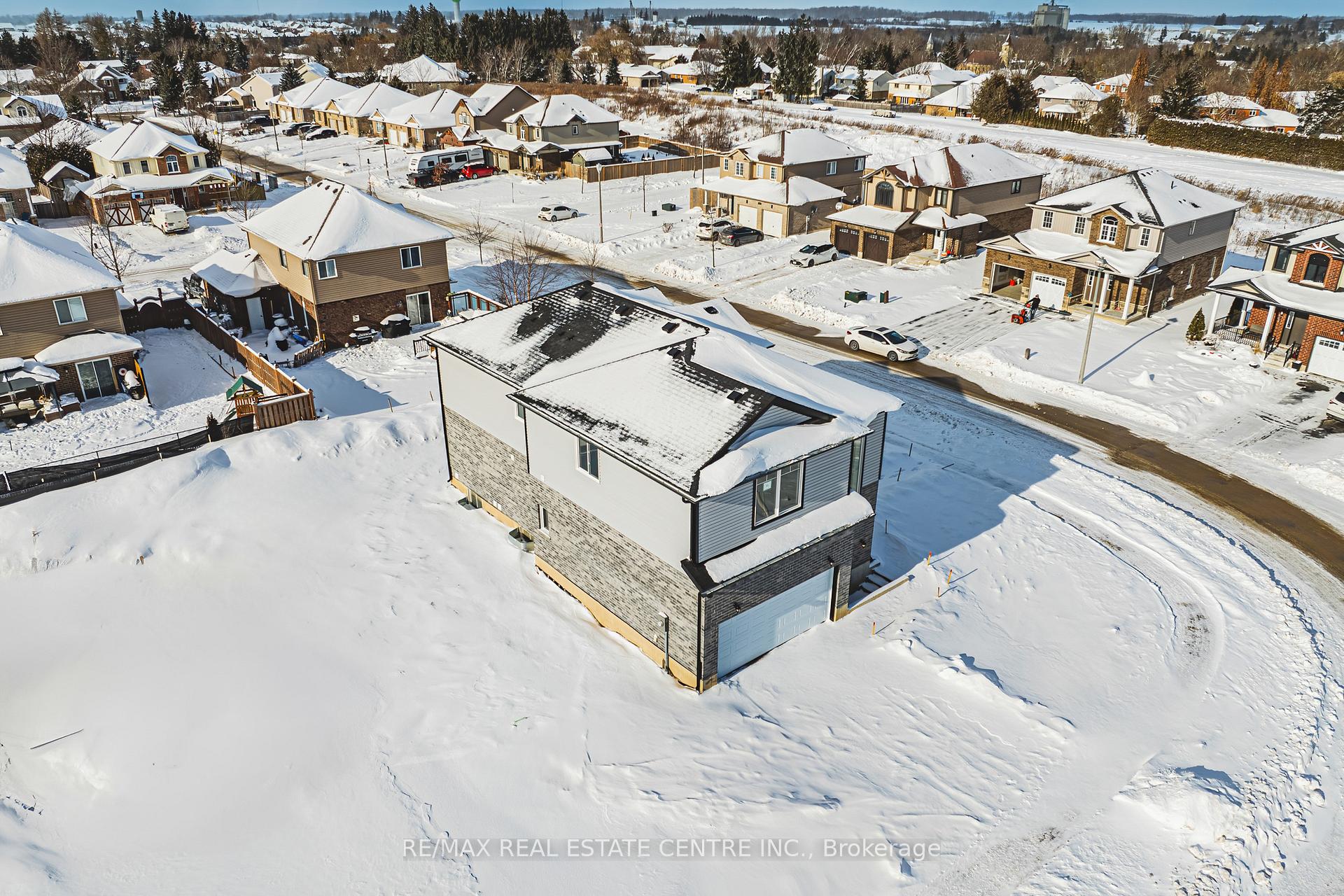 Photo 37 of 91 Maple Street, Mapleton, Rural Mapleton — HOMEH