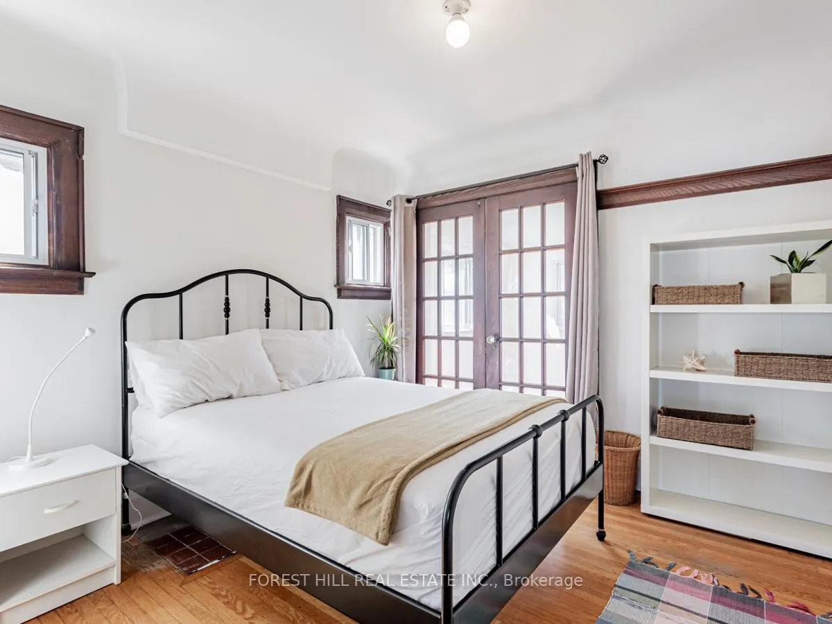 Photo 21 of 186 Westmount Avenue, Toronto, Oakwood Village — HOMEH