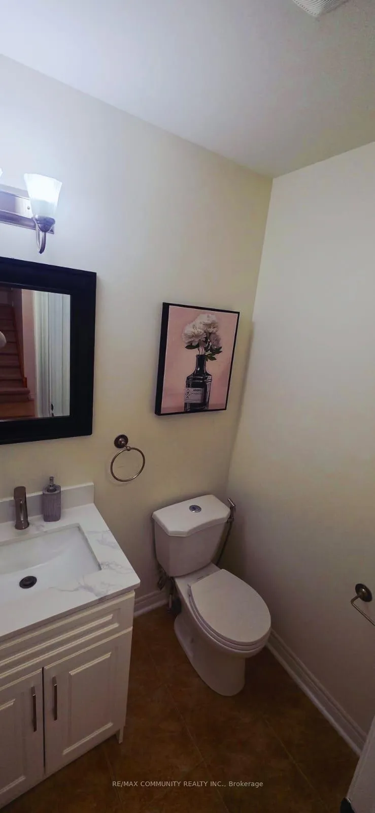 Photo 21 of 311 Andrews Trail N, Milton, Clarke — HOMEH