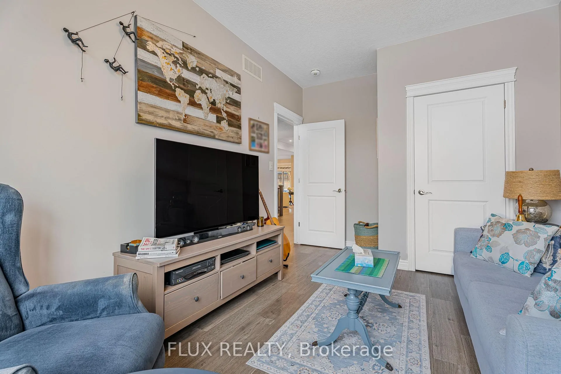 Photo 13 of 192 Oak Street, Norfolk, Simcoe — HOMEH