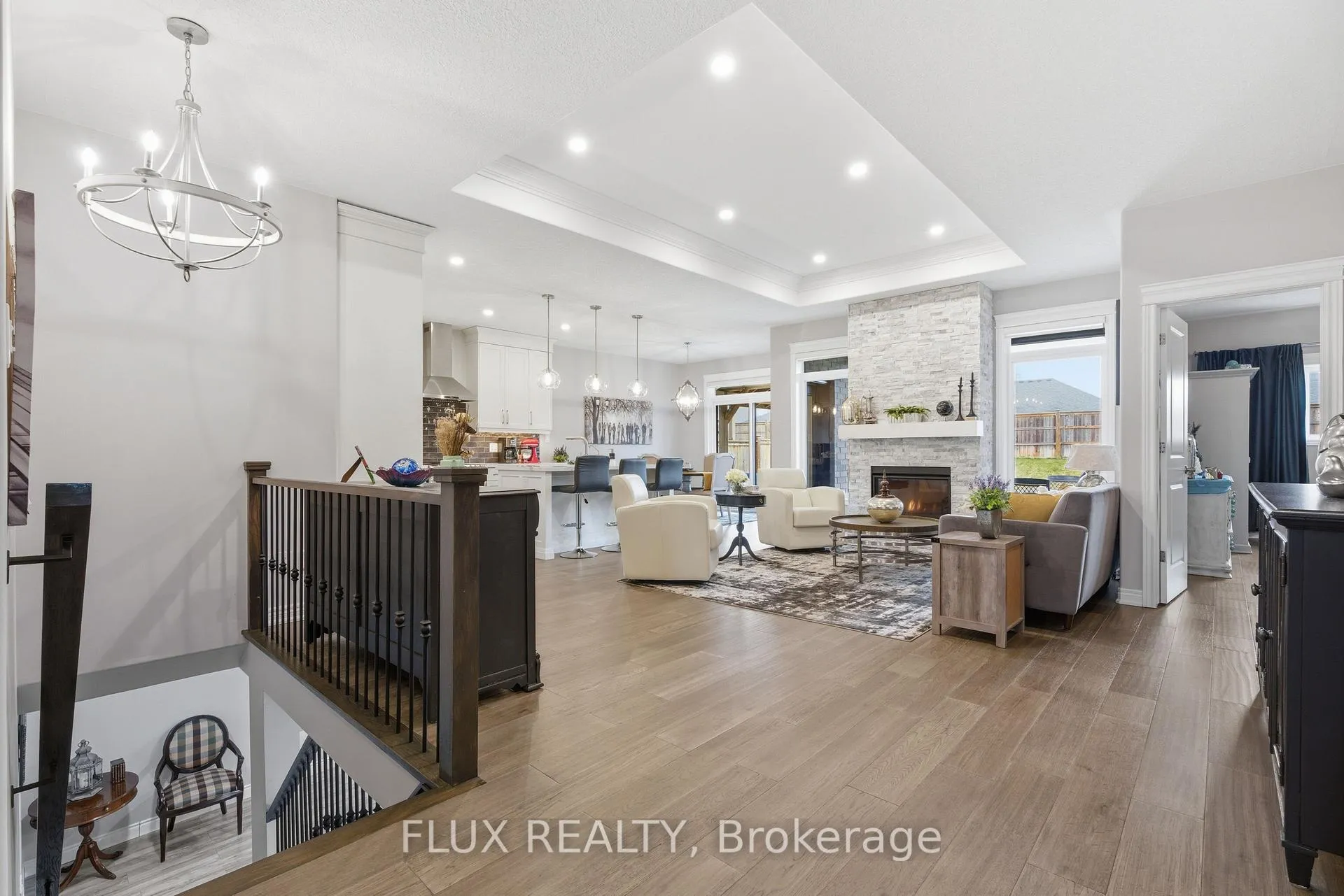 Photo 15 of 192 Oak Street, Norfolk, Simcoe — HOMEH