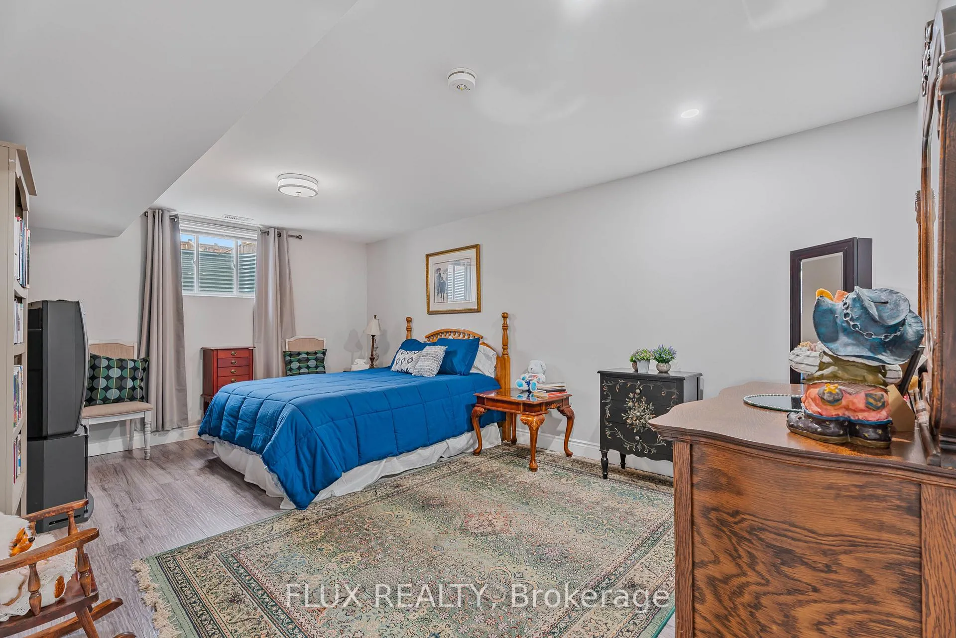 Photo 19 of 192 Oak Street, Norfolk, Simcoe — HOMEH