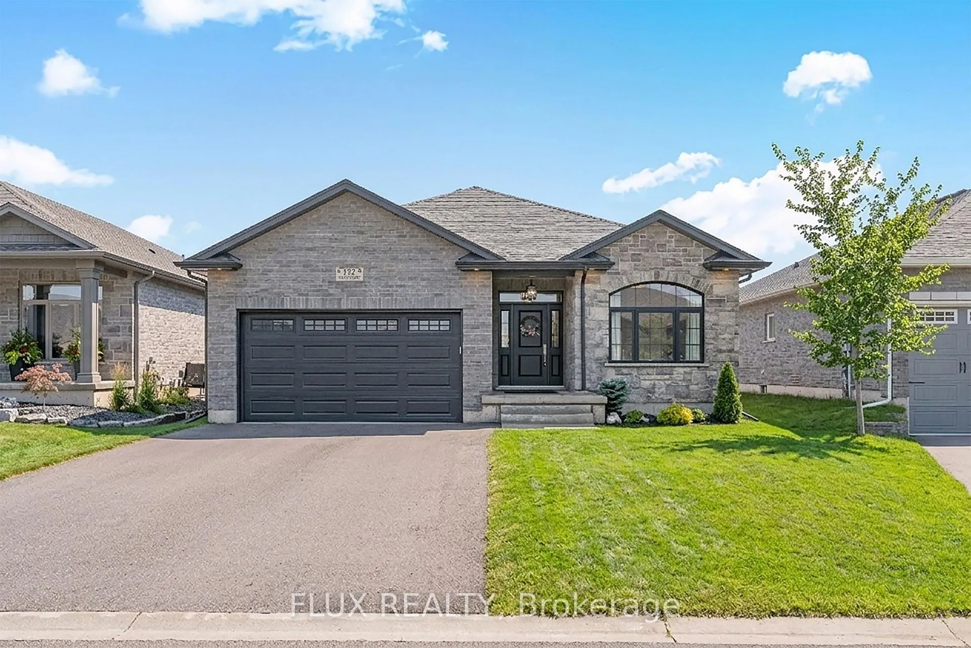 Photo 25 of 192 Oak Street, Norfolk, Simcoe — HOMEH
