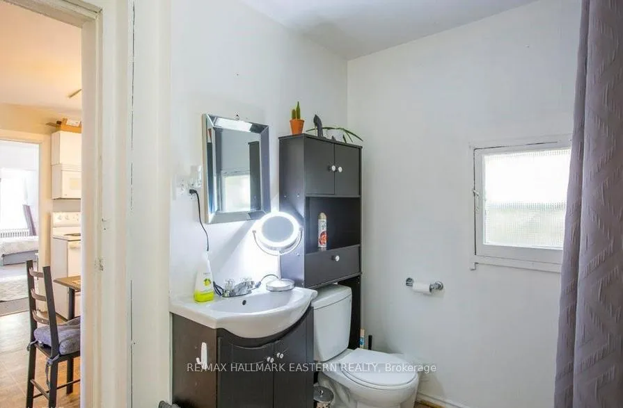 Photo 11 of Unit Main Floor, 279 William Street, Peterborough, Town Ward 3 — HOMEH
