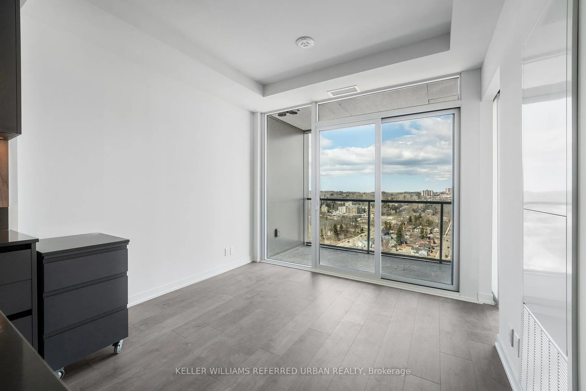 Photo 20 of Unit 2203, 39 Mary Street, Barrie, City Centre — HOMEH