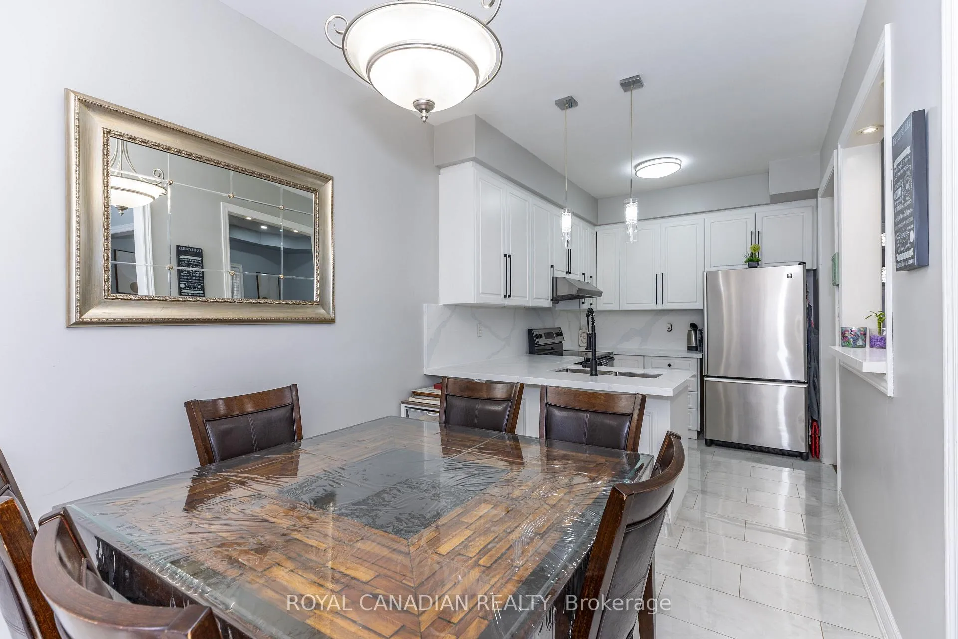 Photo 13 of 6 Mediterra Drive, Vaughan, Vellore Village — HOMEH