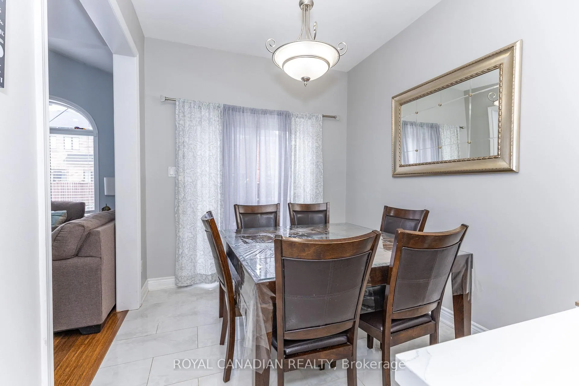 Photo 15 of 6 Mediterra Drive, Vaughan, Vellore Village — HOMEH
