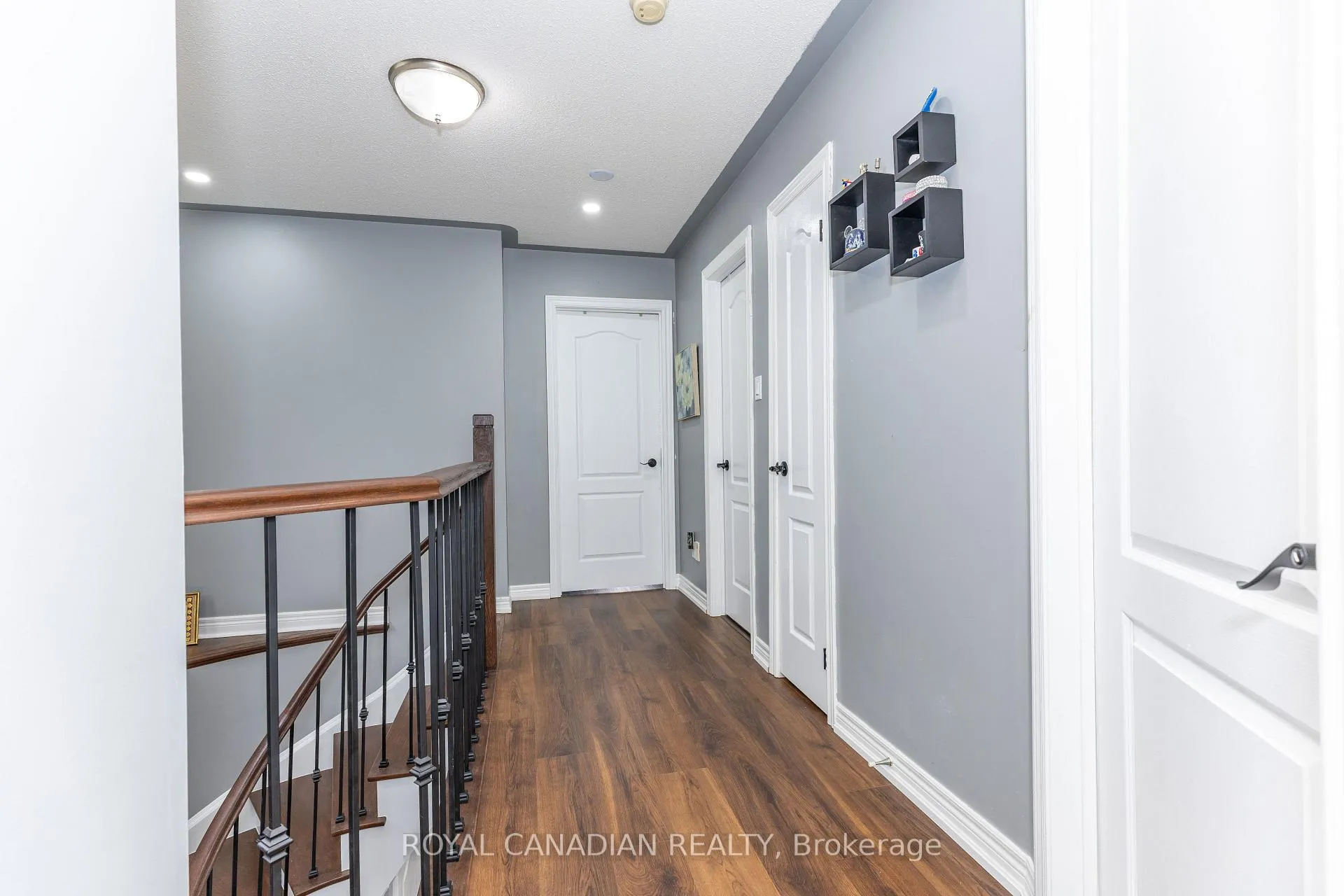 Photo 18 of 6 Mediterra Drive, Vaughan, Vellore Village — HOMEH