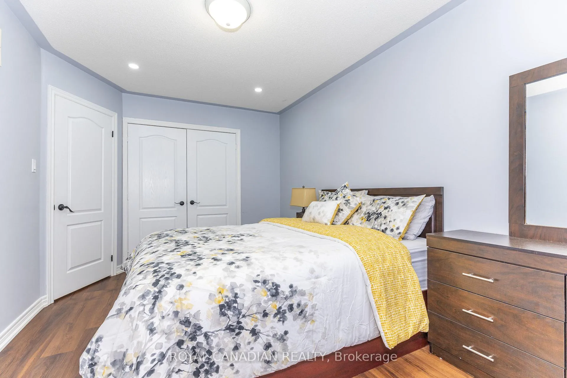 Photo 21 of 6 Mediterra Drive, Vaughan, Vellore Village — HOMEH
