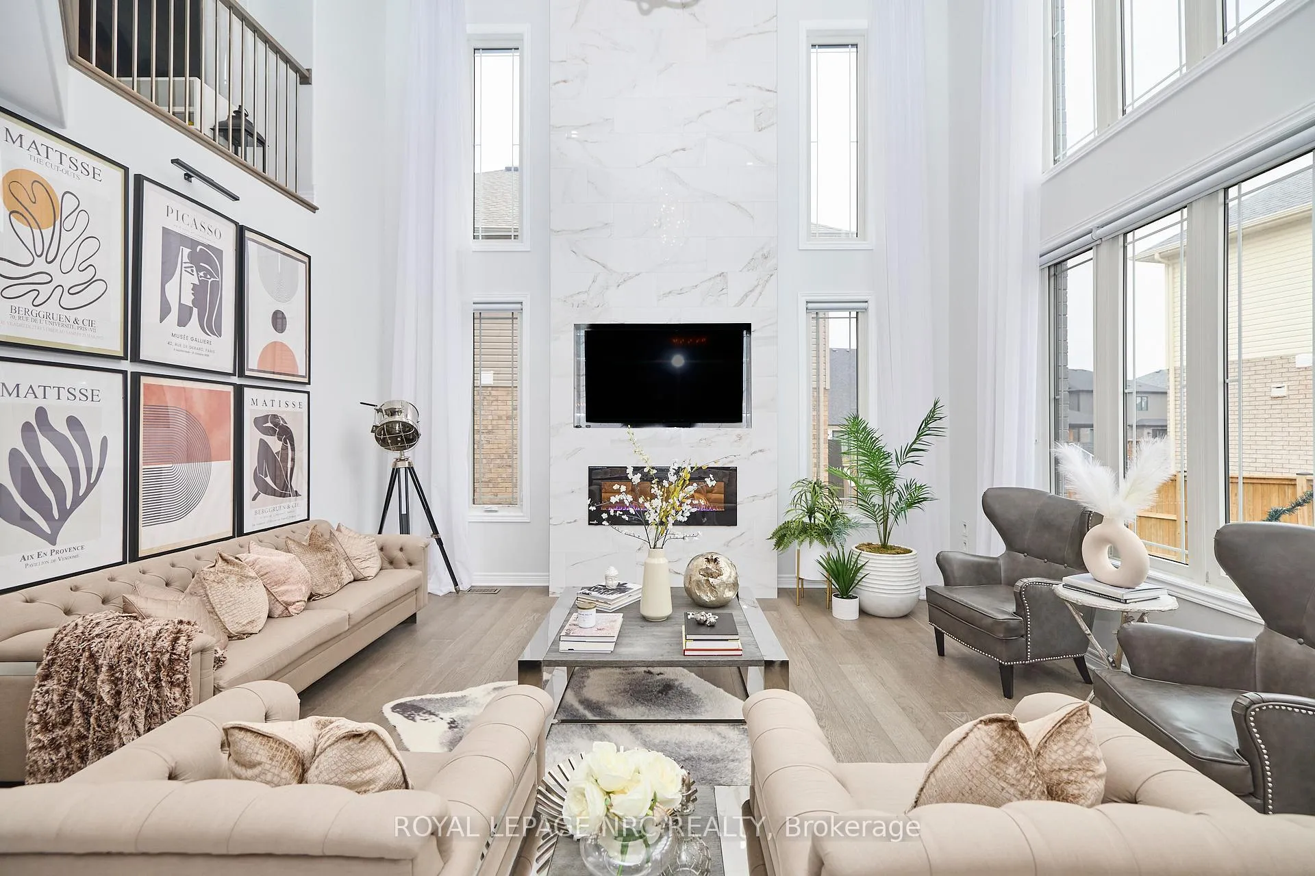 Photo 8 of 31 Bergenstein Cres, Pelham, Fonthill — HOMEH