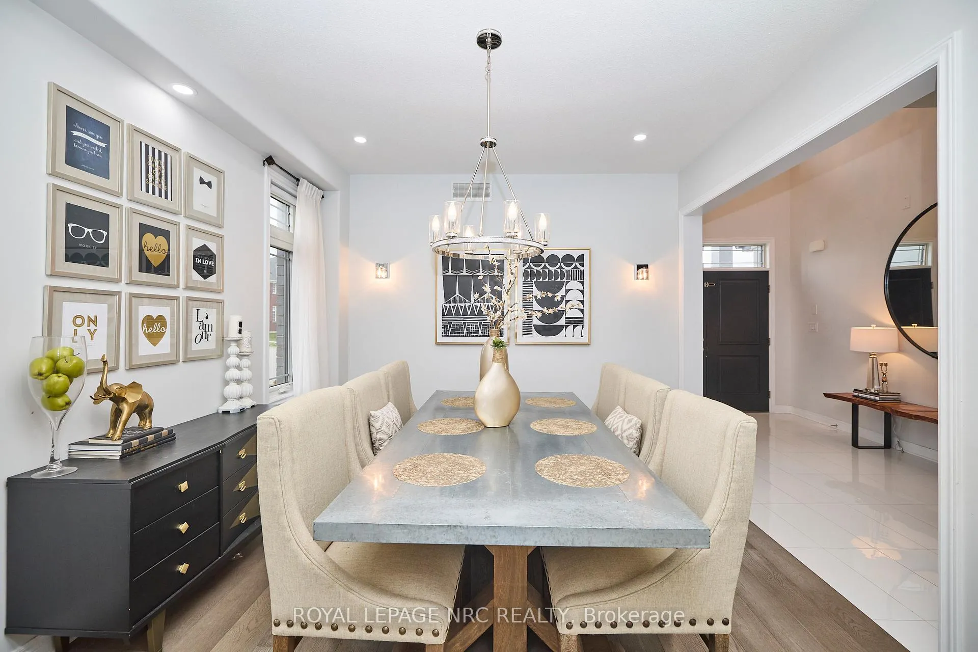 Photo 12 of 31 Bergenstein Cres, Pelham, Fonthill — HOMEH