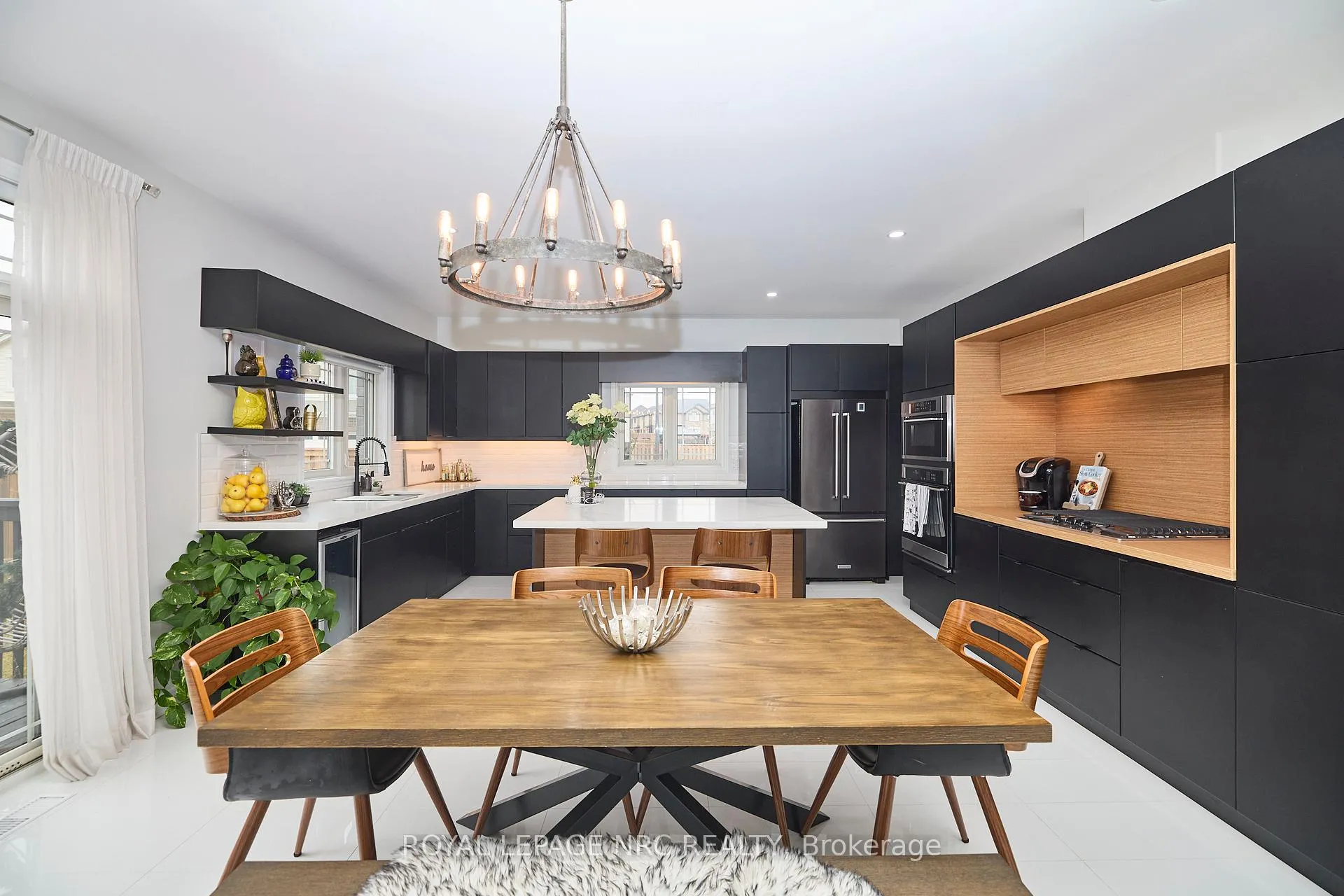 Photo 19 of 31 Bergenstein Cres, Pelham, Fonthill — HOMEH