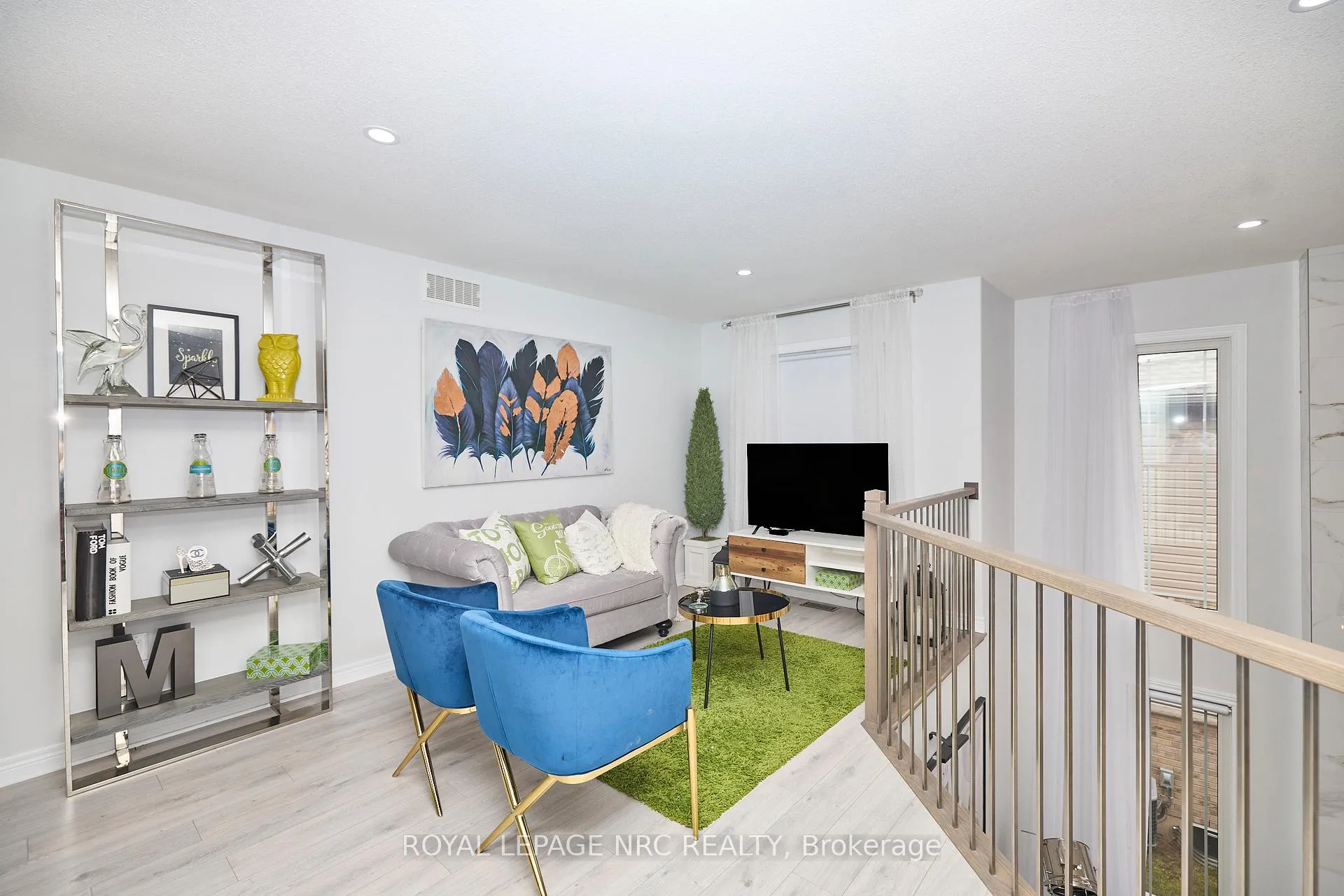 Photo 26 of 31 Bergenstein Cres, Pelham, Fonthill — HOMEH