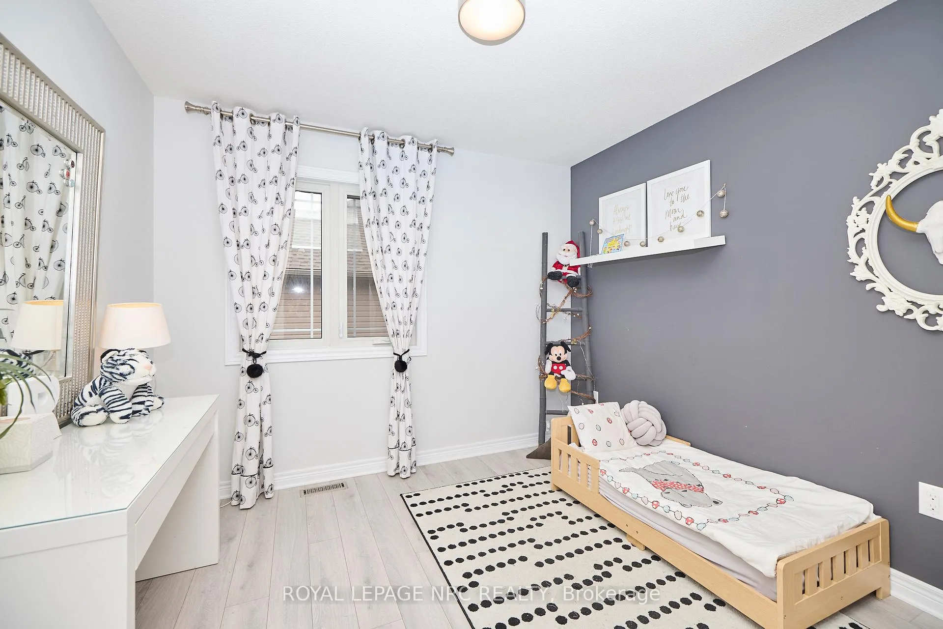 Photo 35 of 31 Bergenstein Cres, Pelham, Fonthill — HOMEH