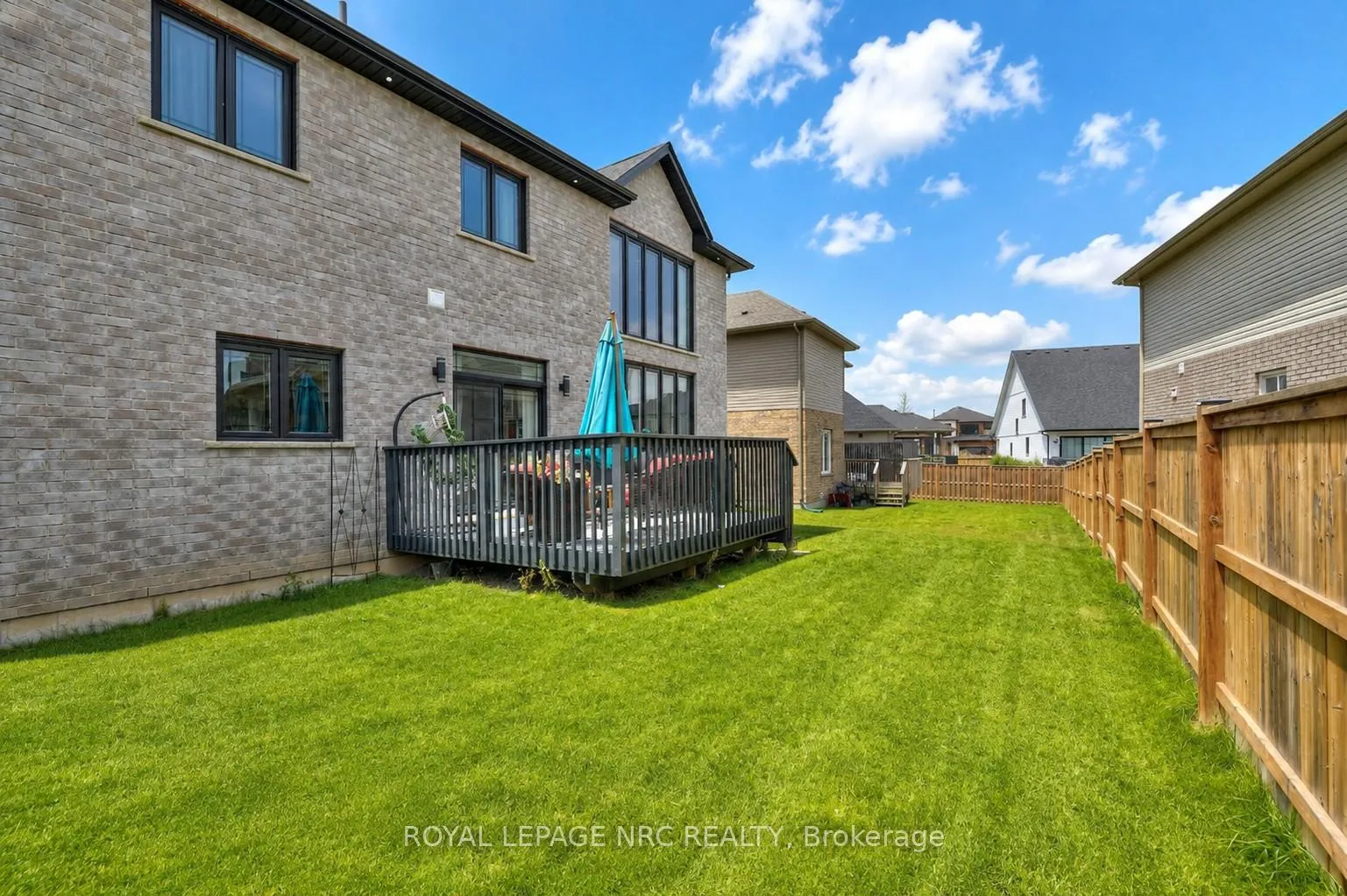 Photo 45 of 31 Bergenstein Cres, Pelham, Fonthill — HOMEH