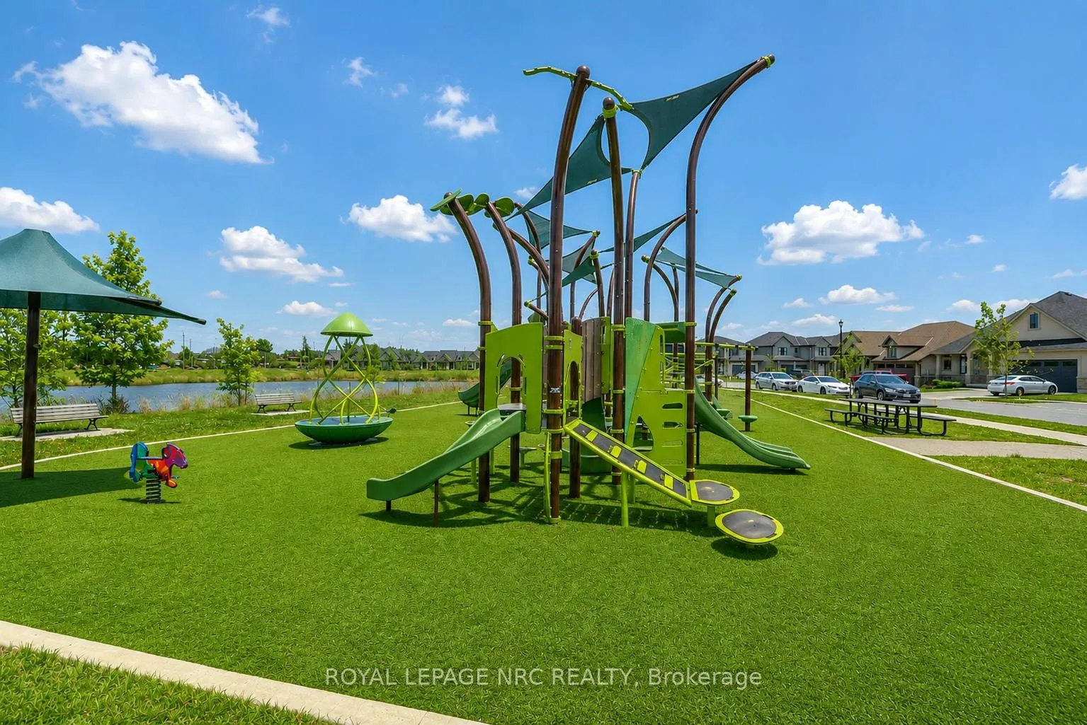 Photo 47 of 31 Bergenstein Cres, Pelham, Fonthill — HOMEH