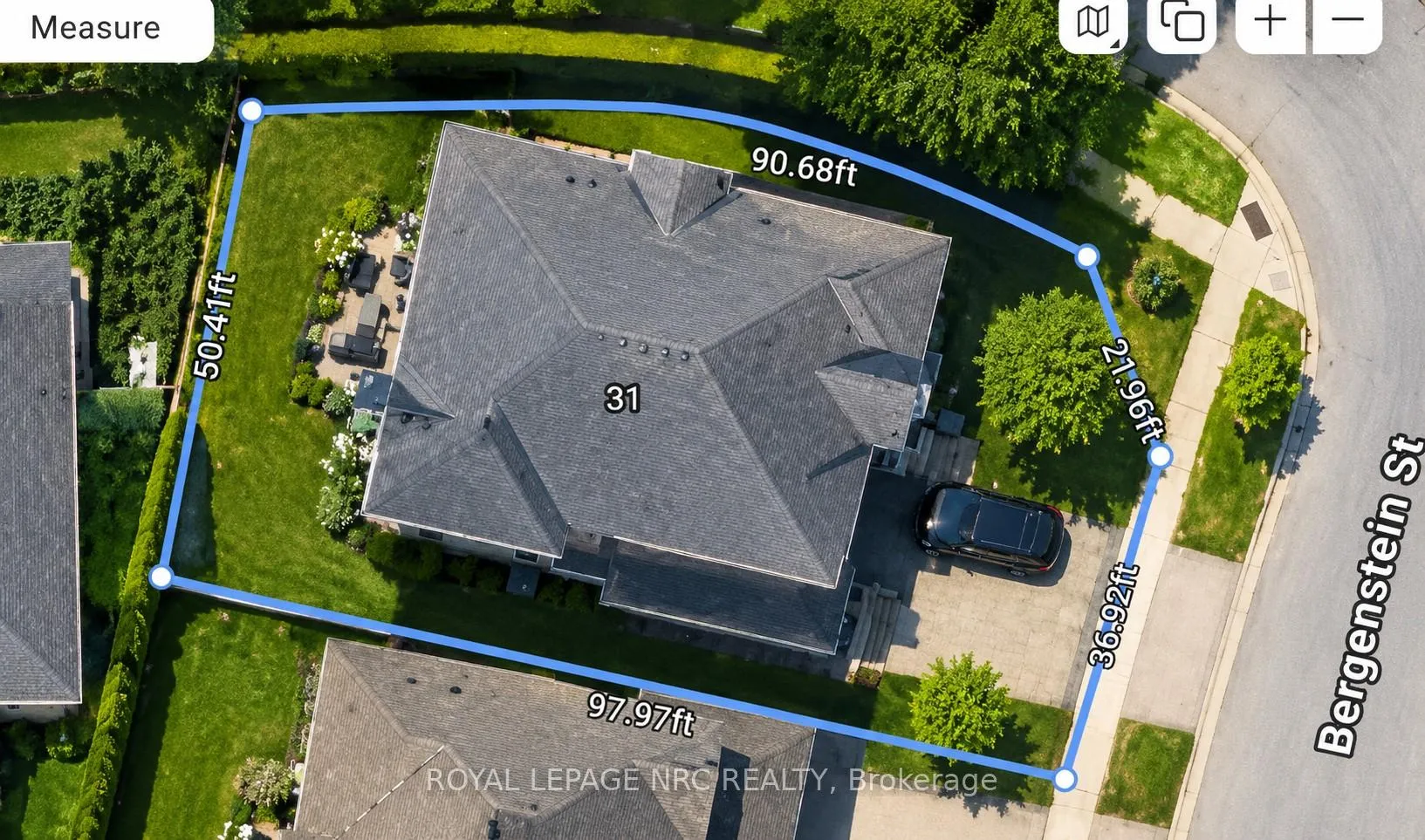 Photo 48 of 31 Bergenstein Cres, Pelham, Fonthill — HOMEH