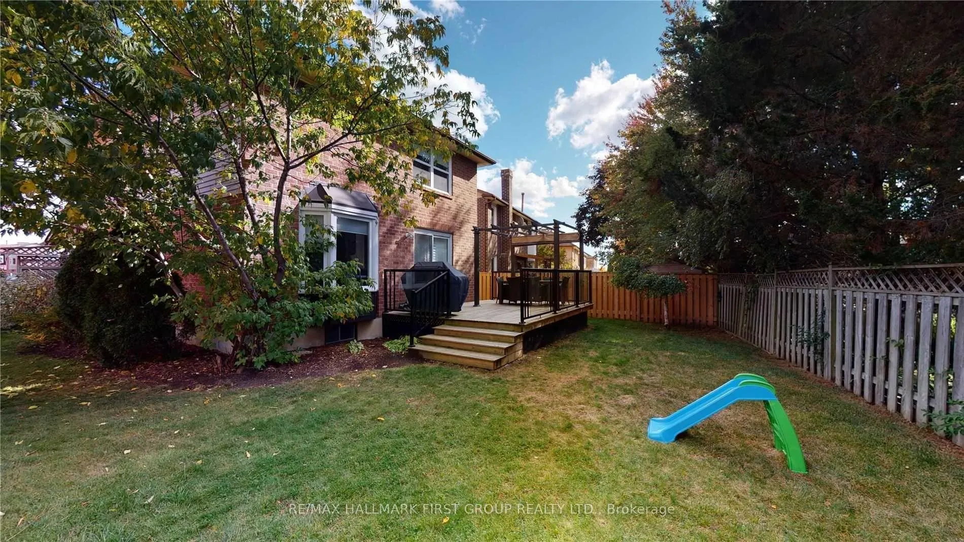 Photo 41 of 951 Gablehurst Crescent, Pickering, Liverpool — HOMEH