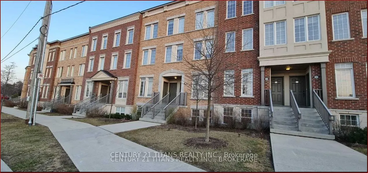 Front of Unit 7, 33 Island Road