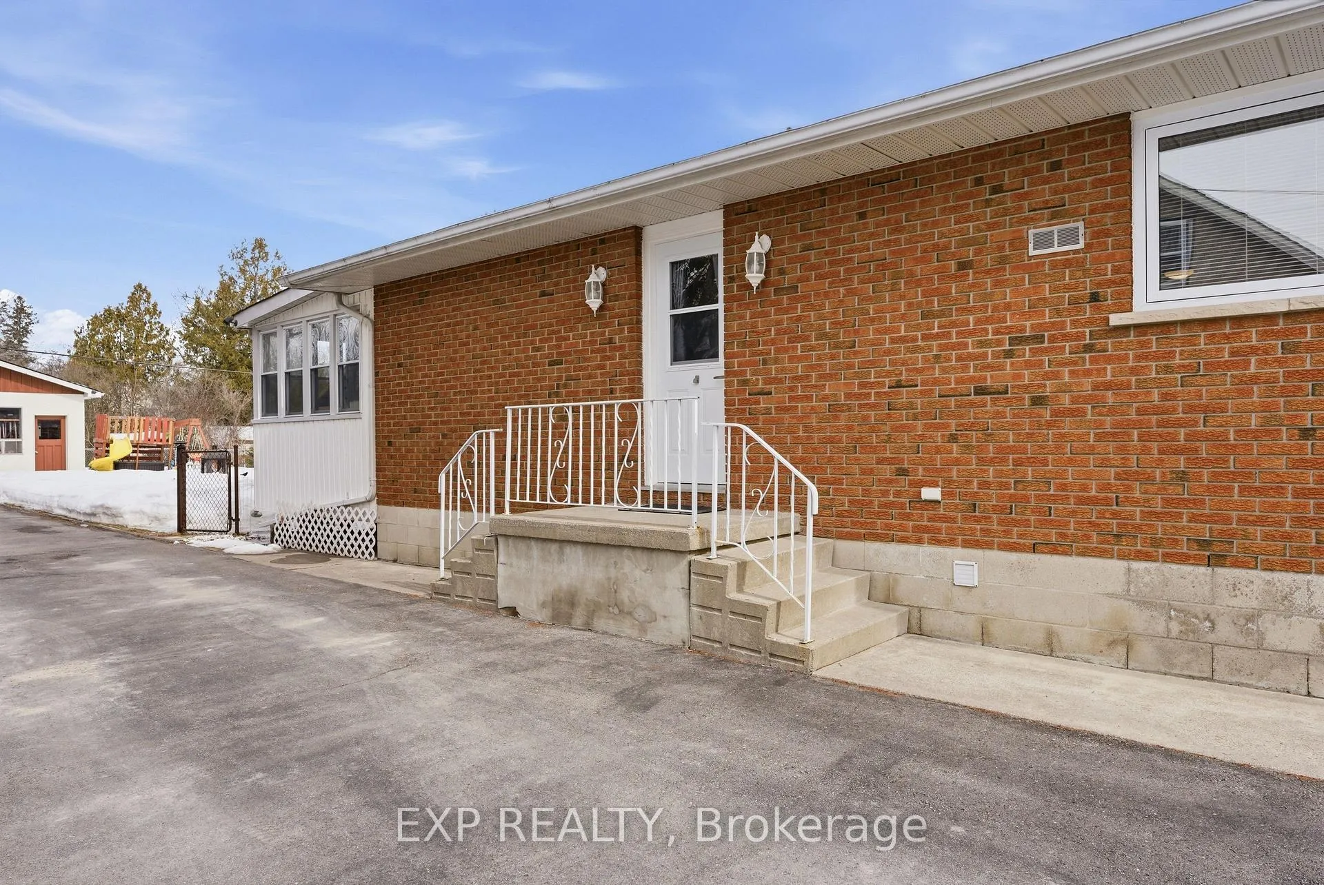 Photo 39 of 56 Graham Street, Belleville, Belleville Ward — HOMEH