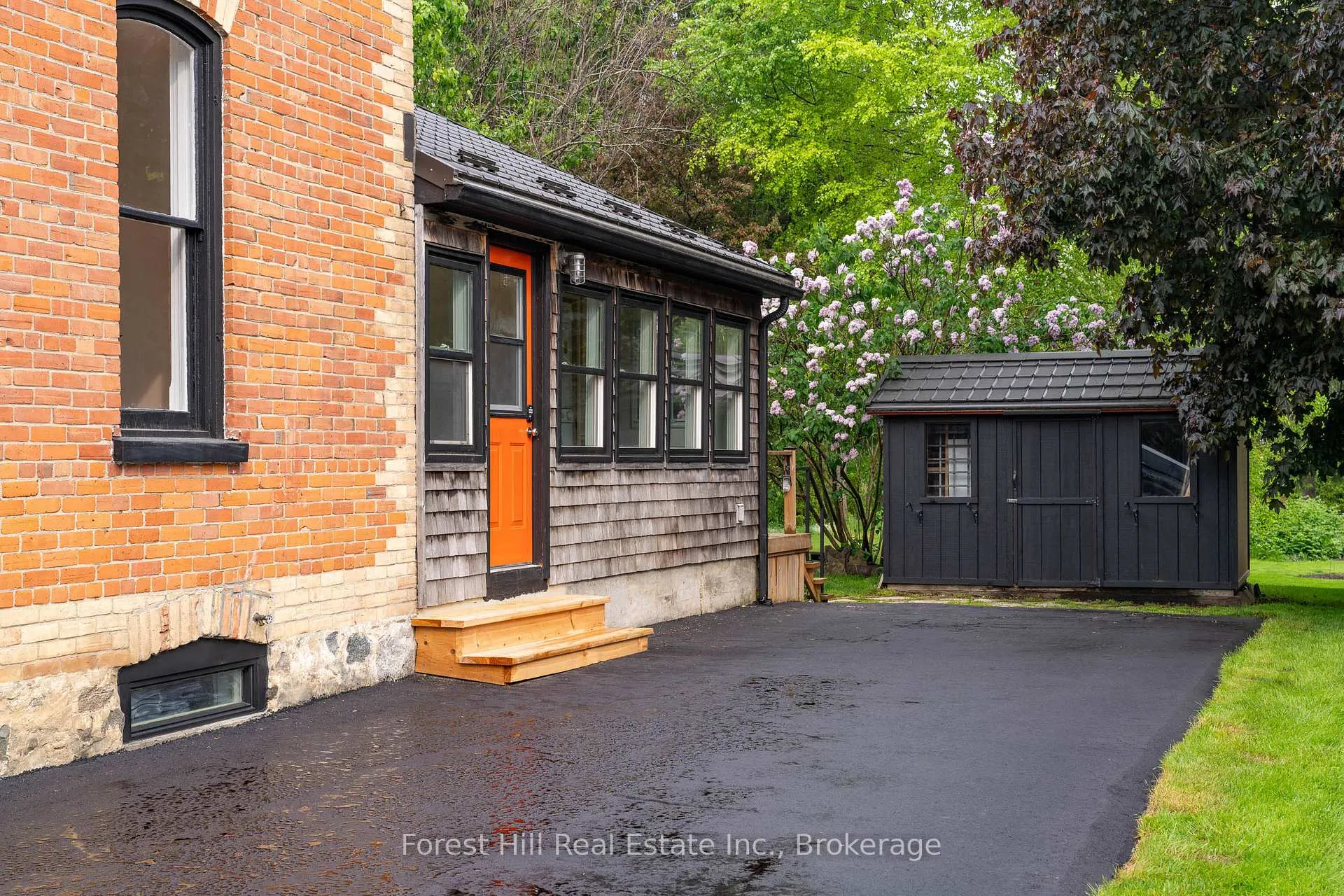 Photo 27 of 62 Bruce Street S, Blue Mountains — HOMEH