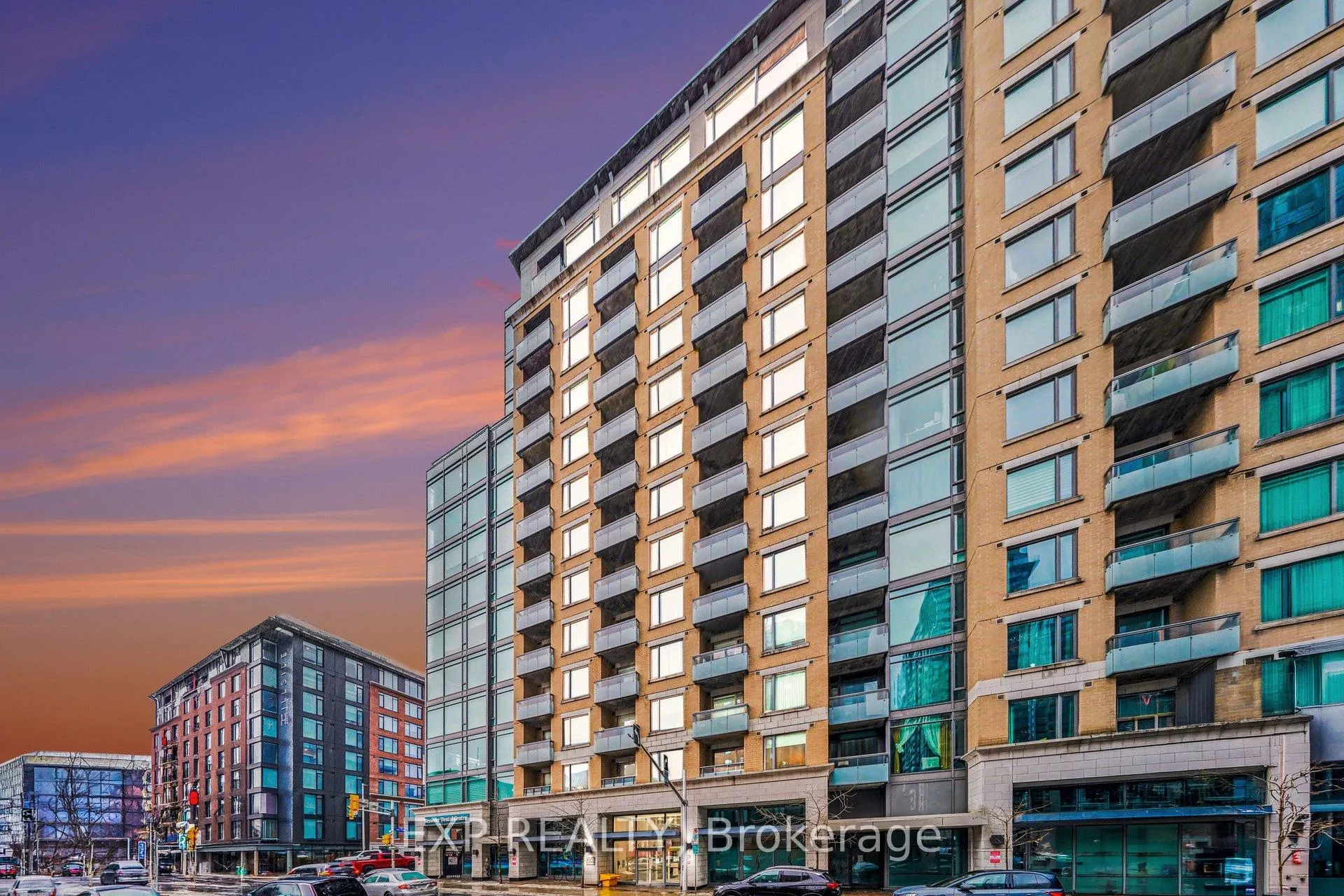 Front of Unit 510, 238 Besserer Street