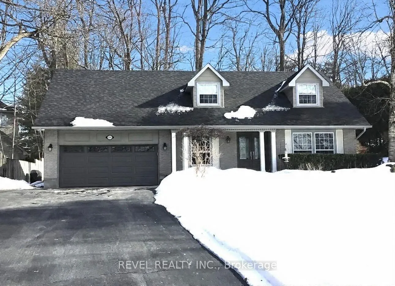 Photo 2 of 116 Campbell Avenue E, Milton, Campbellville — HOMEH
