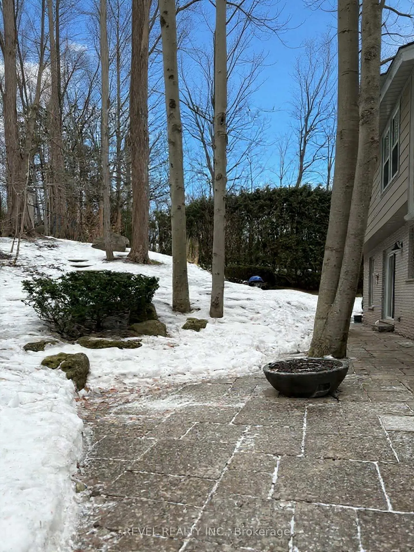 Photo 5 of 116 Campbell Avenue E, Milton, Campbellville — HOMEH