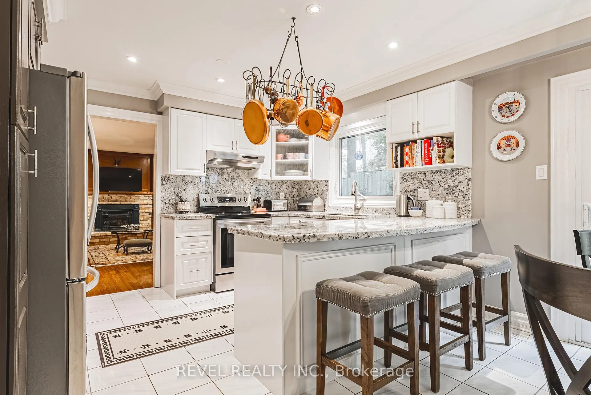 Photo 17 of 116 Campbell Avenue E, Milton, Campbellville — HOMEH