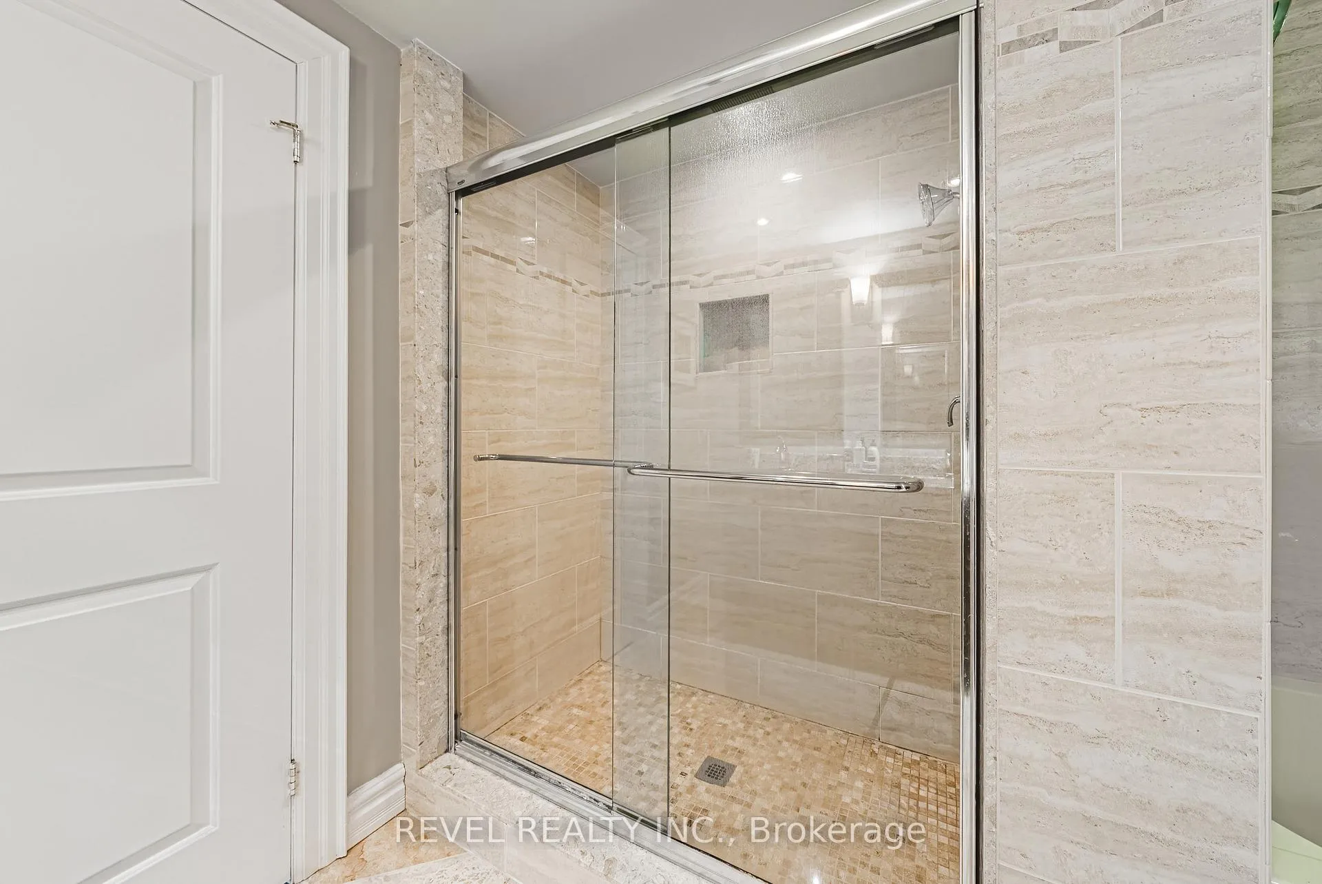 Photo 35 of 116 Campbell Avenue E, Milton, Campbellville — HOMEH