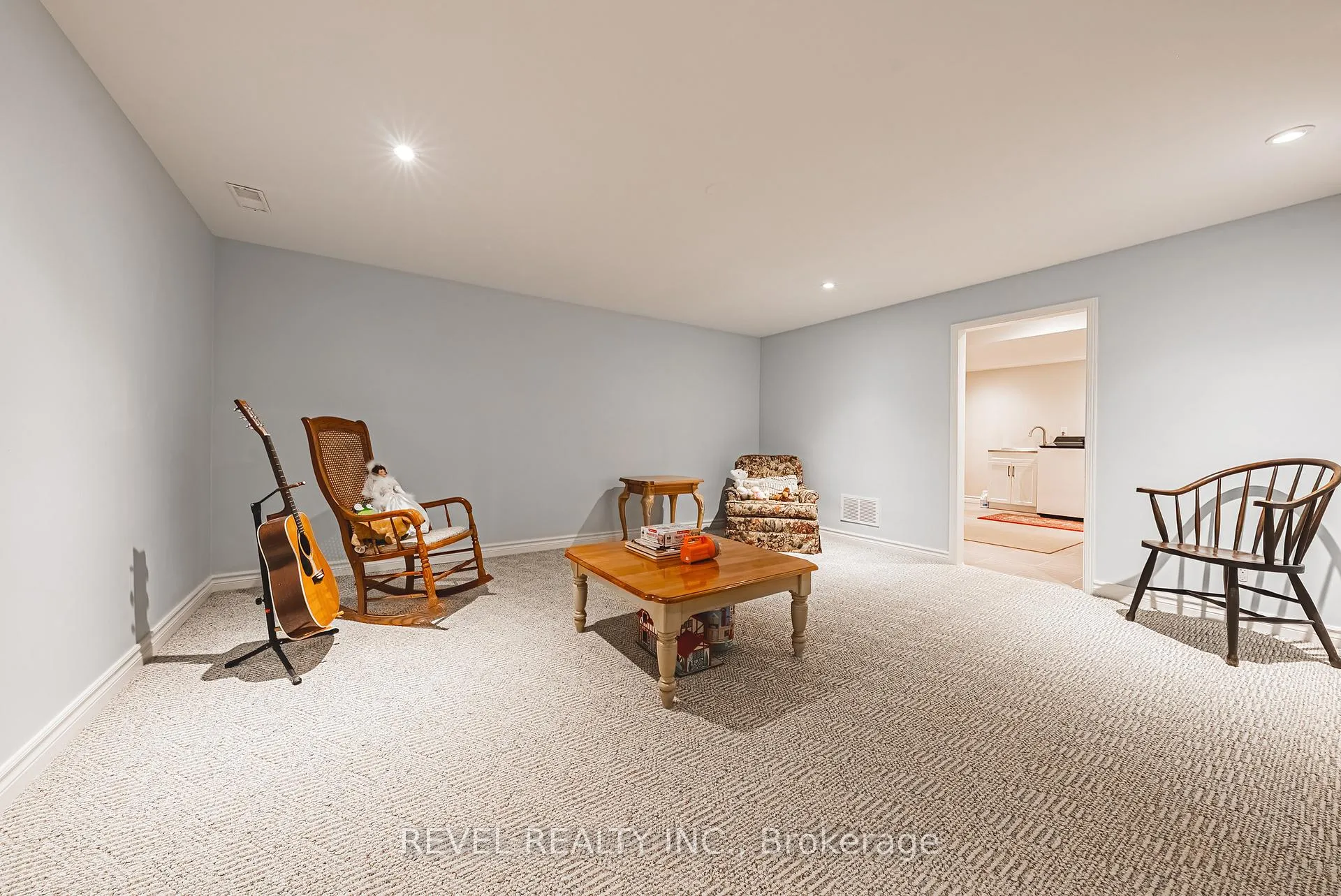 Photo 37 of 116 Campbell Avenue E, Milton, Campbellville — HOMEH