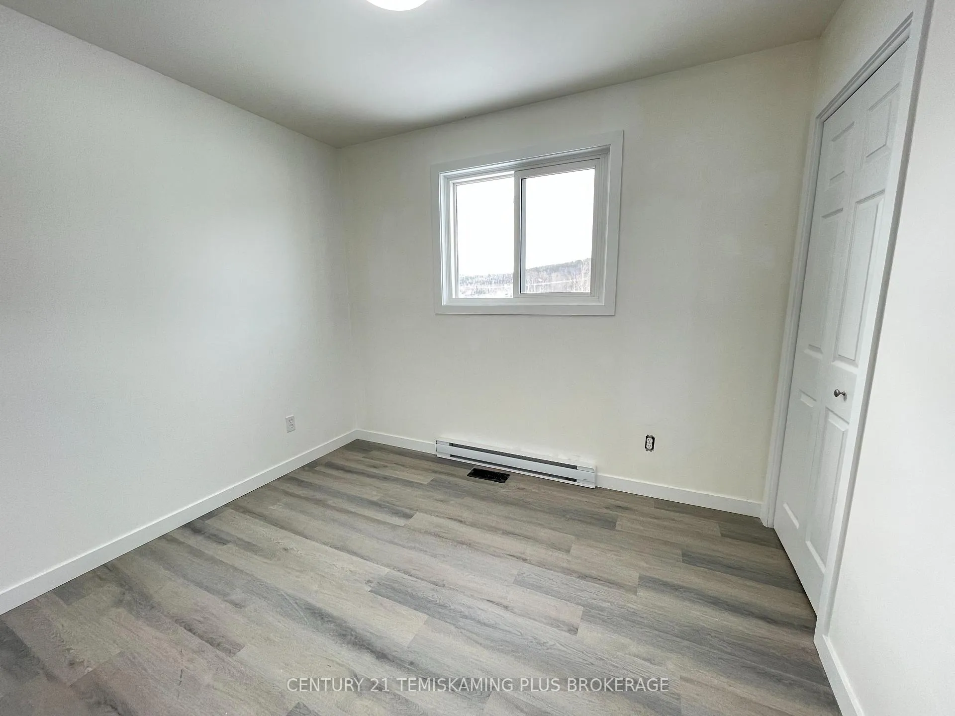 Photo 10 of 974332 Hwy 567, Timiskaming, TIM - Outside - Rural — HOMEH