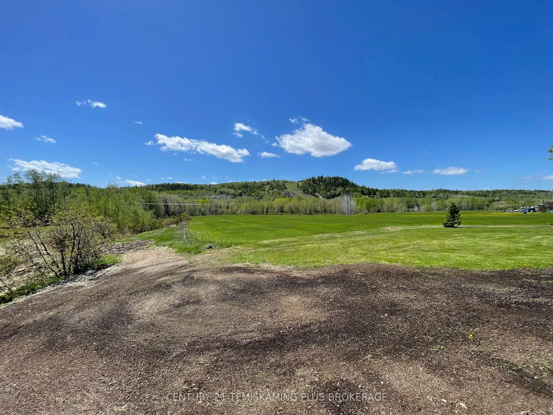 Photo 26 of 974332 Hwy 567, Timiskaming, TIM - Outside - Rural — HOMEH