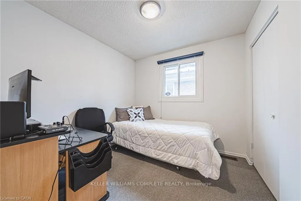 Photo 24 of 21 Lynwood Road, Hamilton, Fessenden — HOMEH