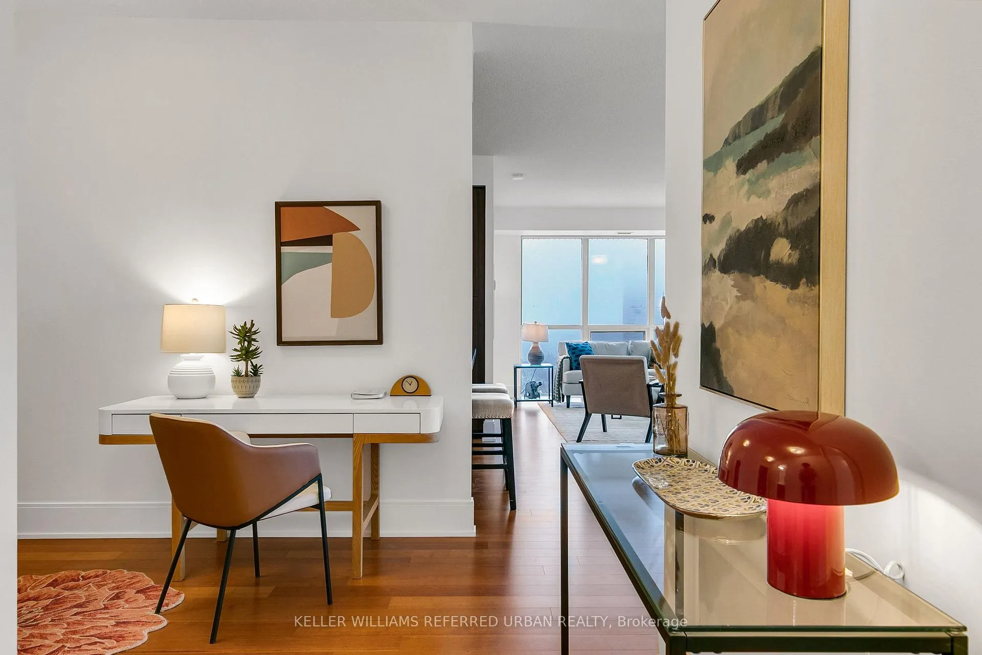Photo 4 of Unit 1502, 25 Broadway Avenue, Toronto, Mount Pleasant West — HOMEH