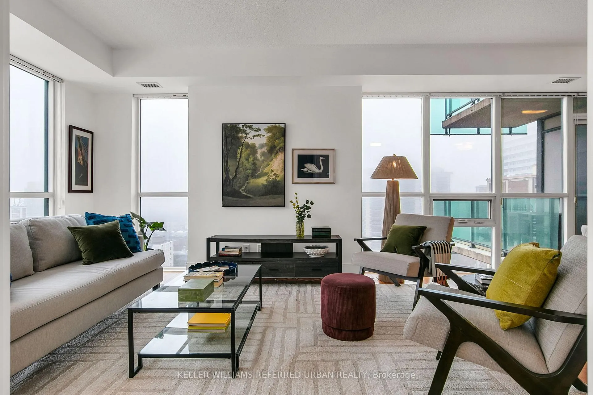 Photo 10 of Unit 1502, 25 Broadway Avenue, Toronto, Mount Pleasant West — HOMEH