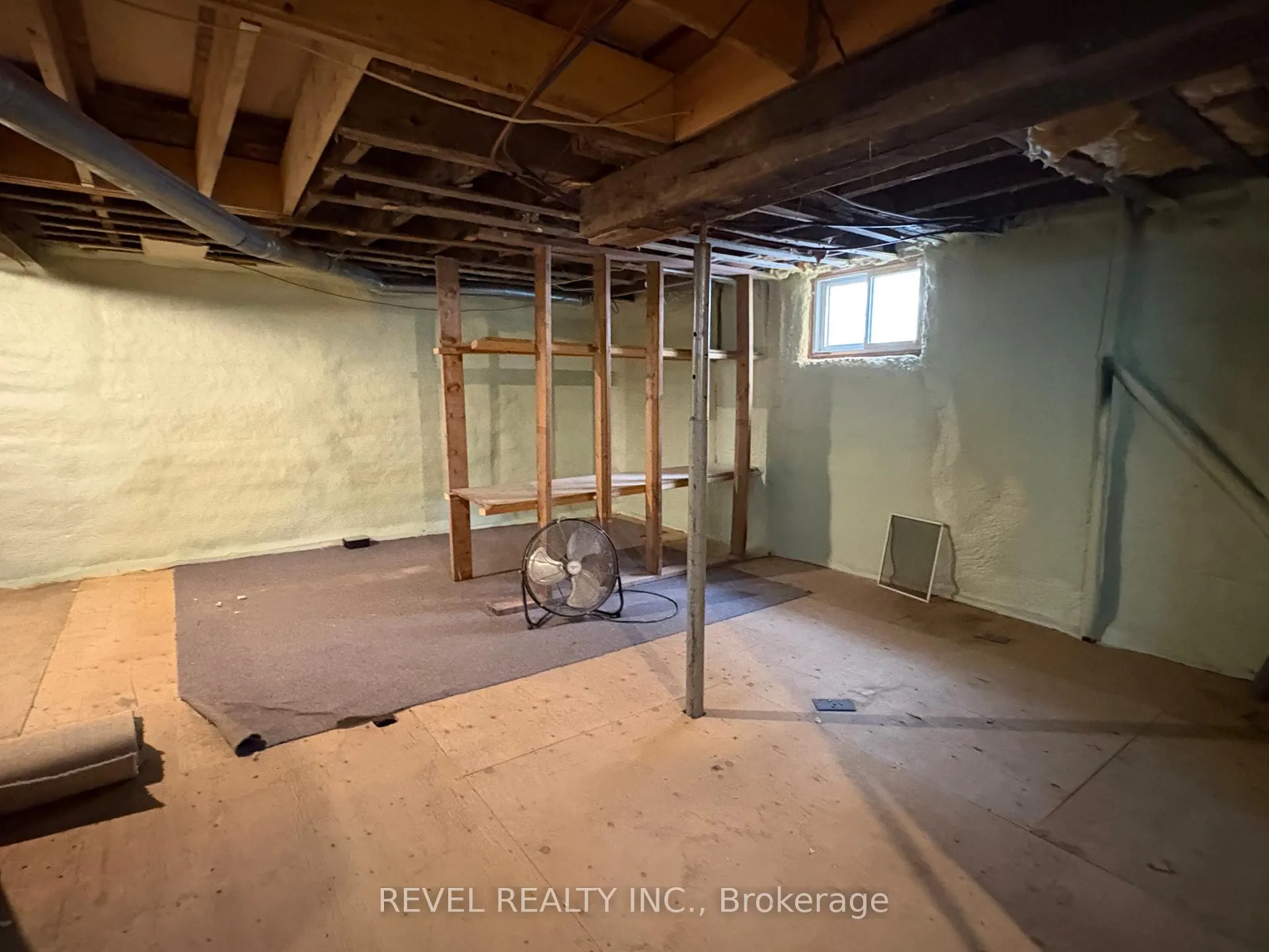 Photo 22 of 104 Fourteenth Avenue, Cochrane — HOMEH