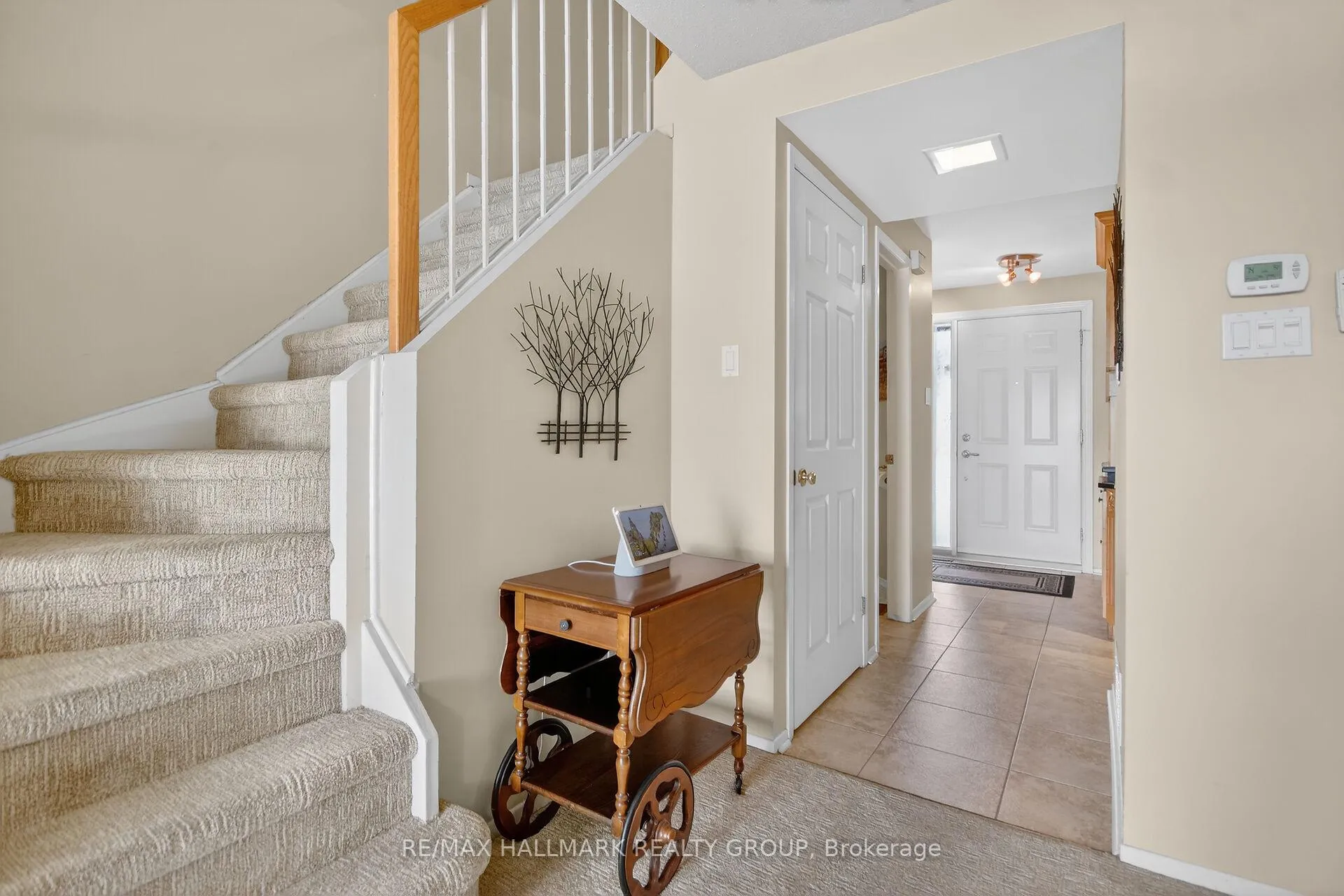 Photo 16 of 1722 Rodin Way, Ottawa, Chateauneuf — HOMEH